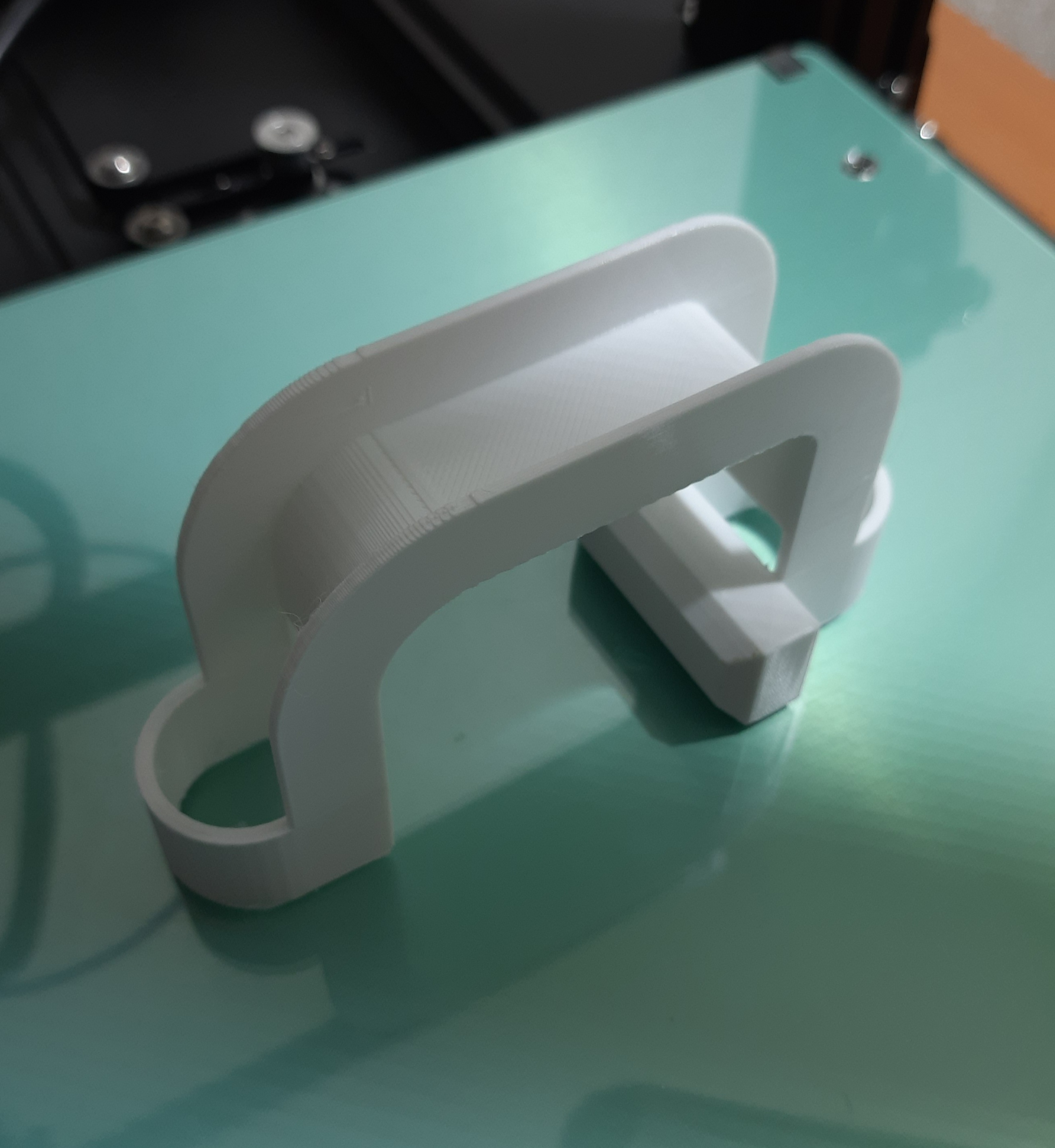 3d модель Крепление сливного шланга стиральной машины. для 3d принтера ...