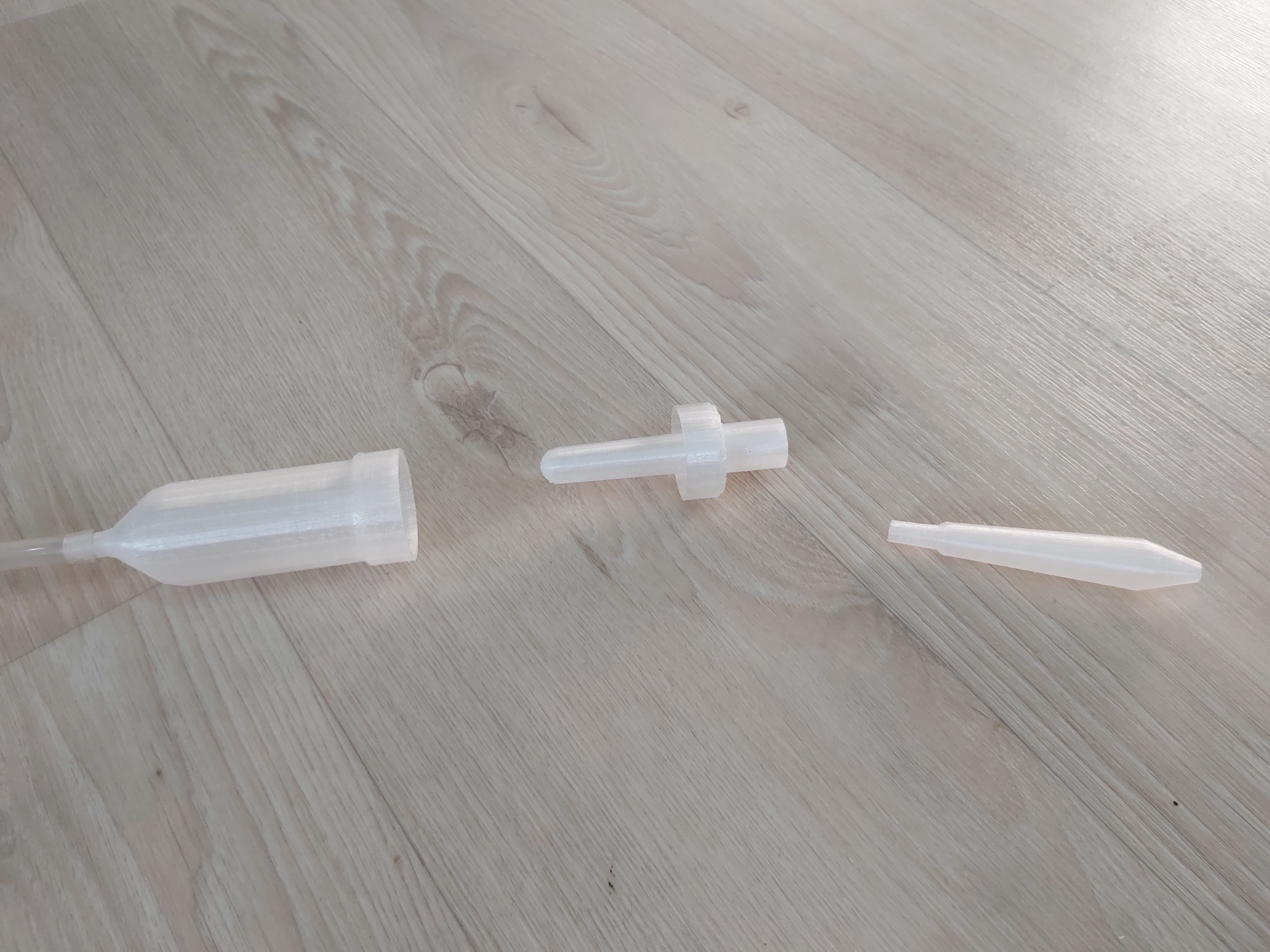 Elektrikli süpürge nozul ile çocuk aspiratörü (Plastik Aparattır!!!)