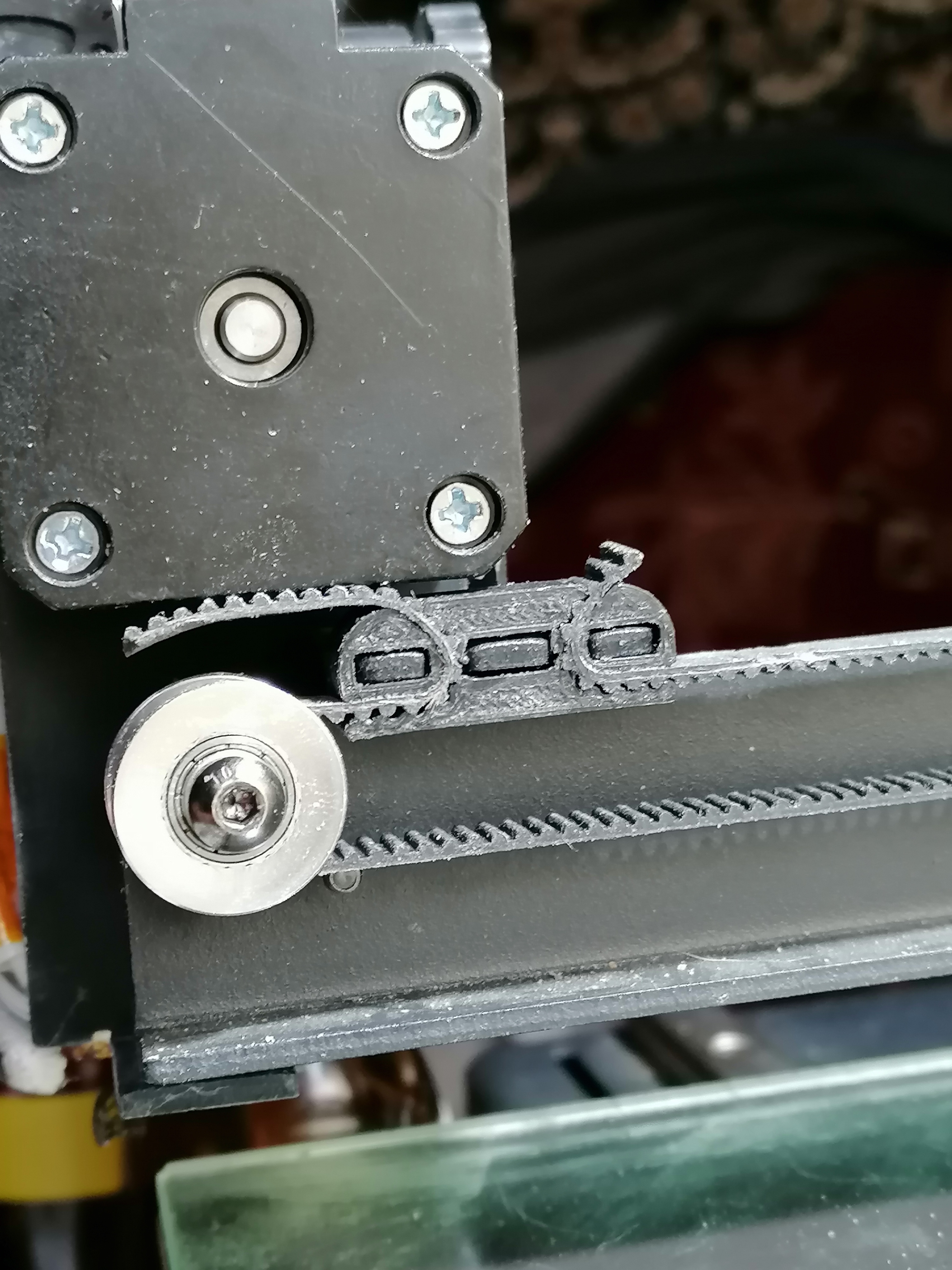 "Kingroon KP3S" yazıcısının genişleri bina (Plastik Aparattır!!!)