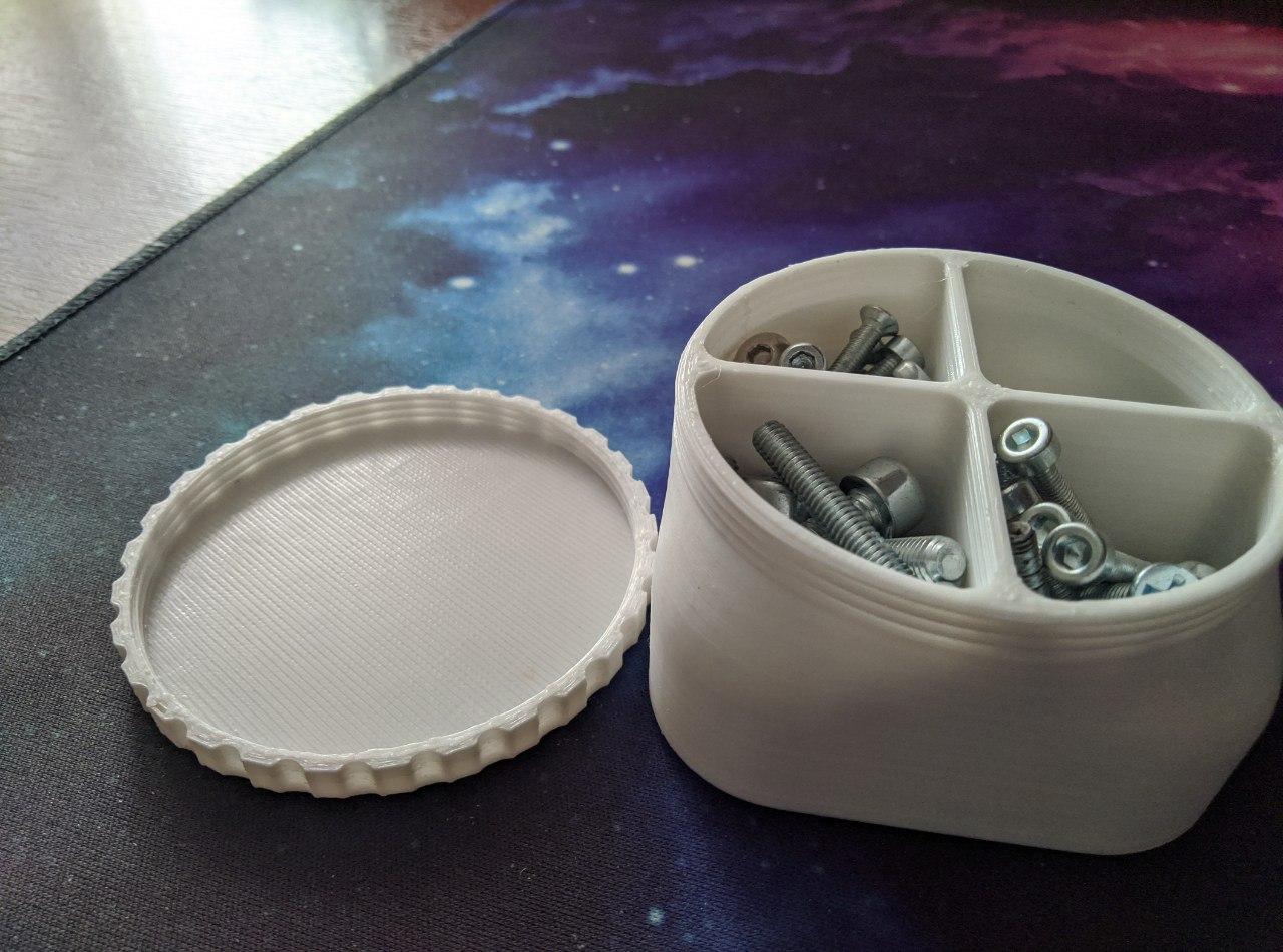 Dişli kapaklı kavanoz (Plastik Aparattır!!!)