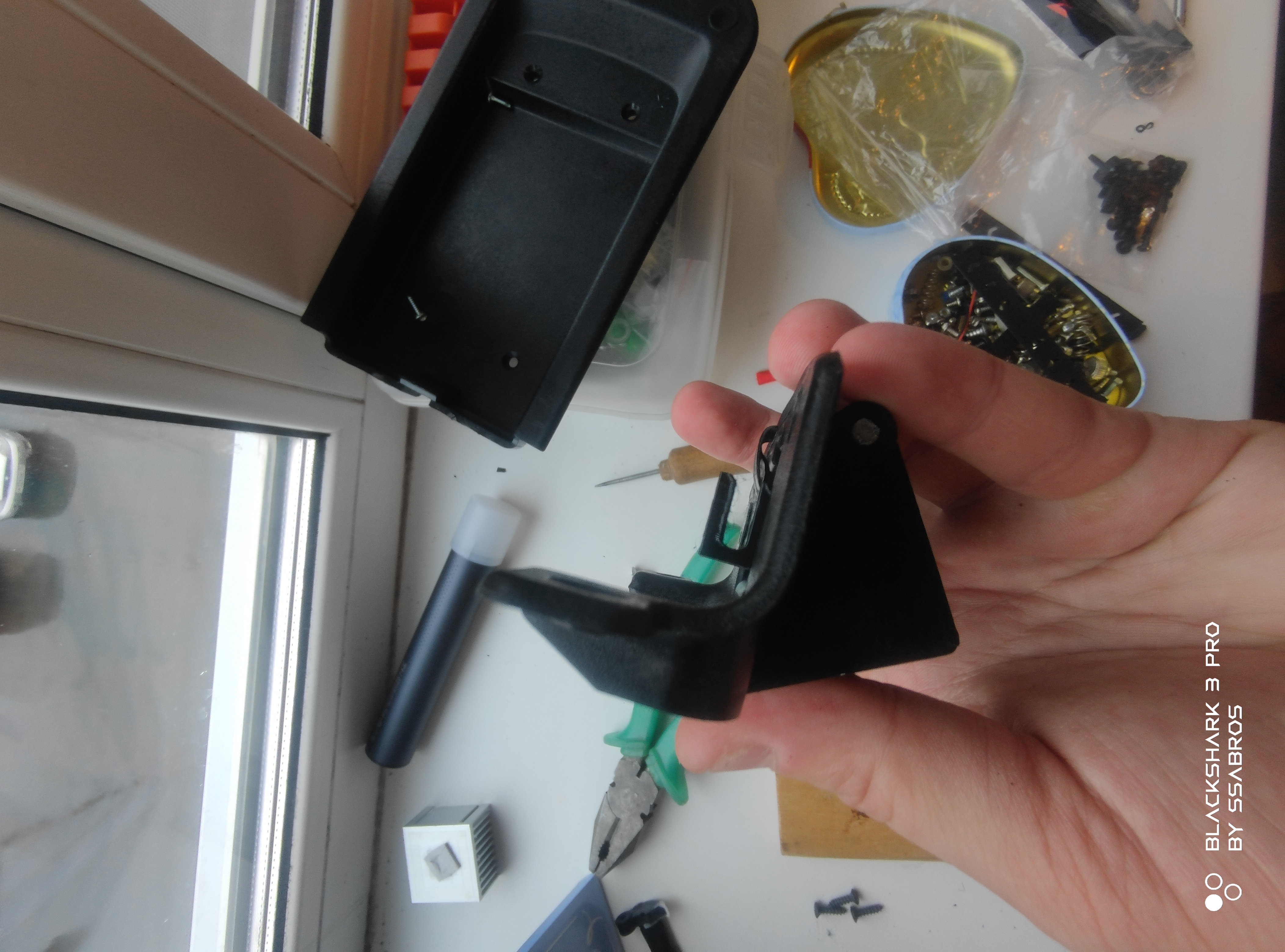 Volga 3110'un kol dayamasının remomant'ı (Plastik Aparattır!!!)