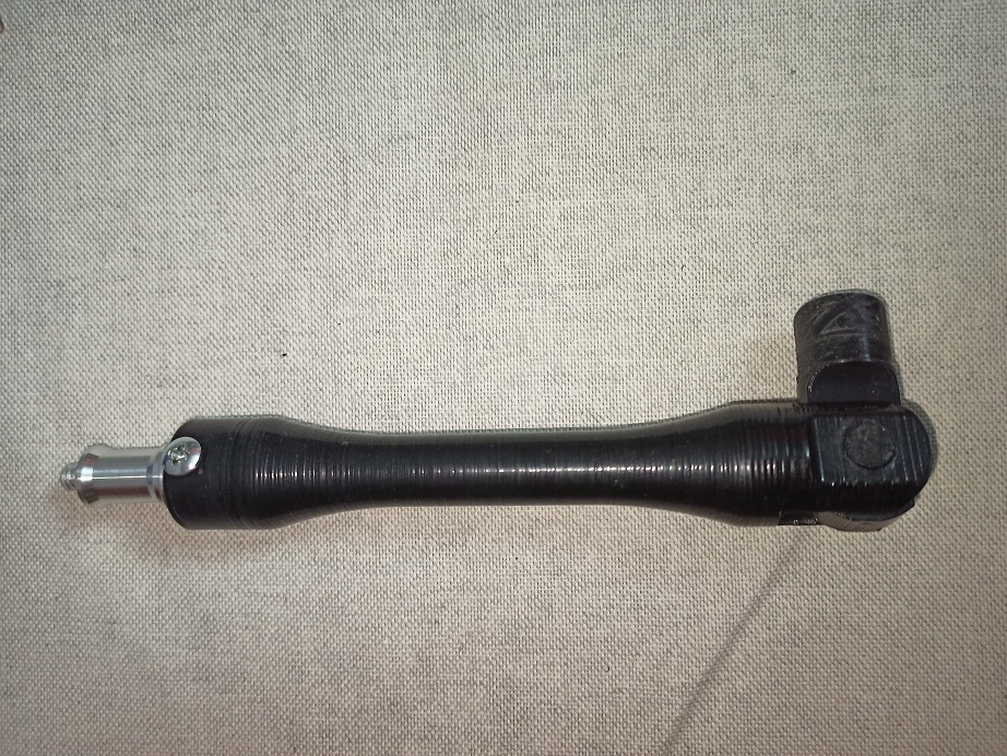 Bir tripod için fixprice tetikleyicisi (Plastik Aparattır!!!)