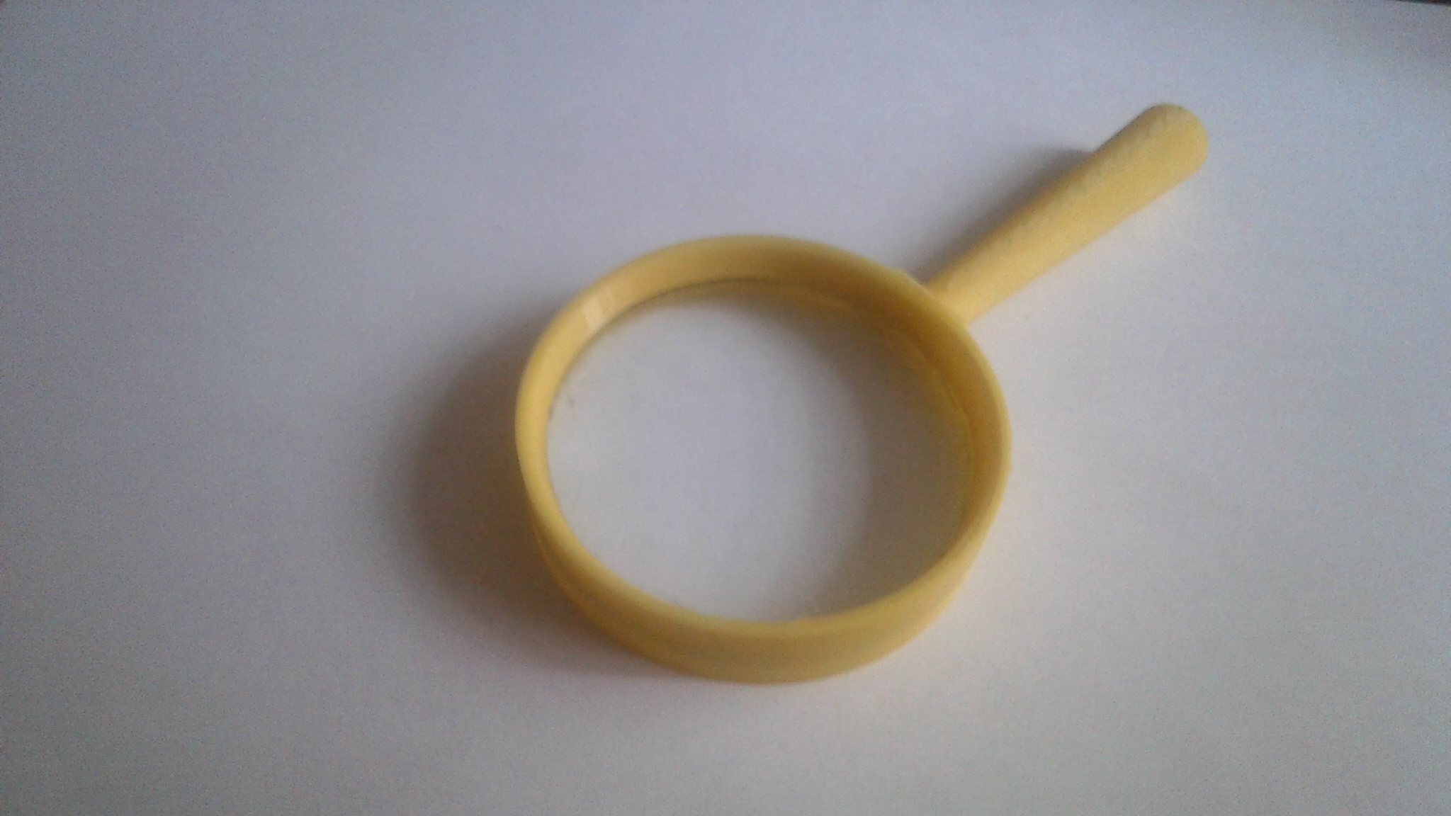 Yüksek cam tutucu (Plastik Aparattır!!!)