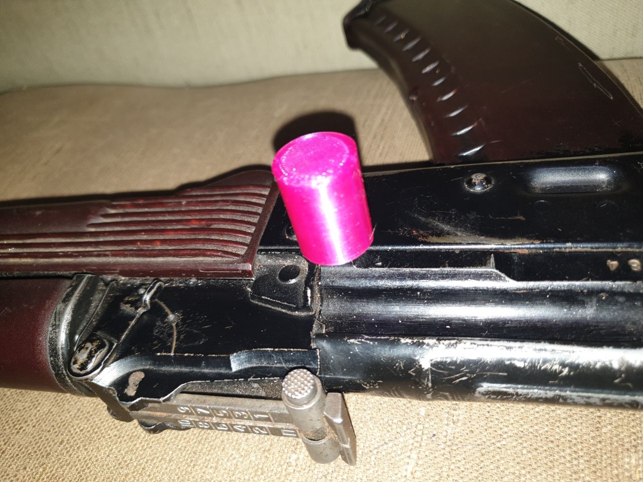 AK deklanşör kolu (Plastik Aparattır!!!) AK deklanşör kolu (Plastik Aparattır!!!)