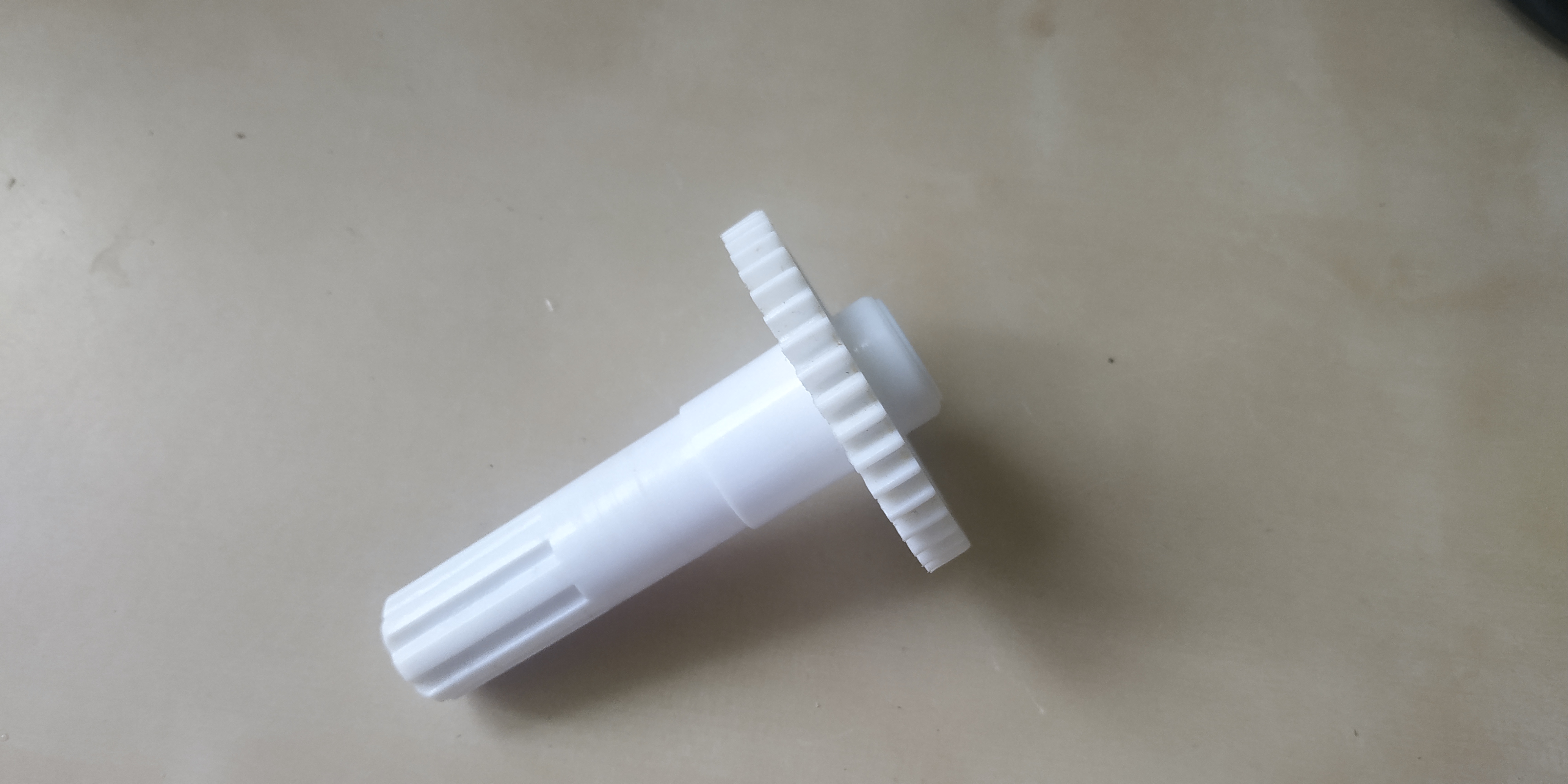 et öğütücü için şaft ve dişli (Plastik Aparattır!!!)