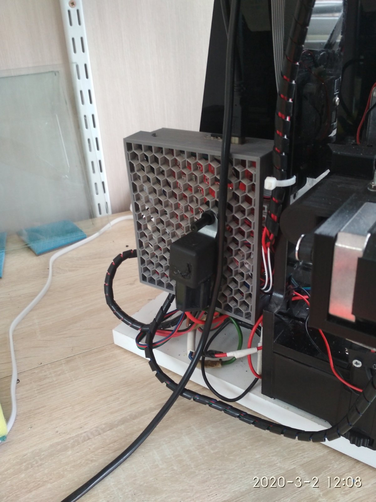 Yönetim kurulu muhafazası, Annet a6 (Plastik Aparattır!!!)