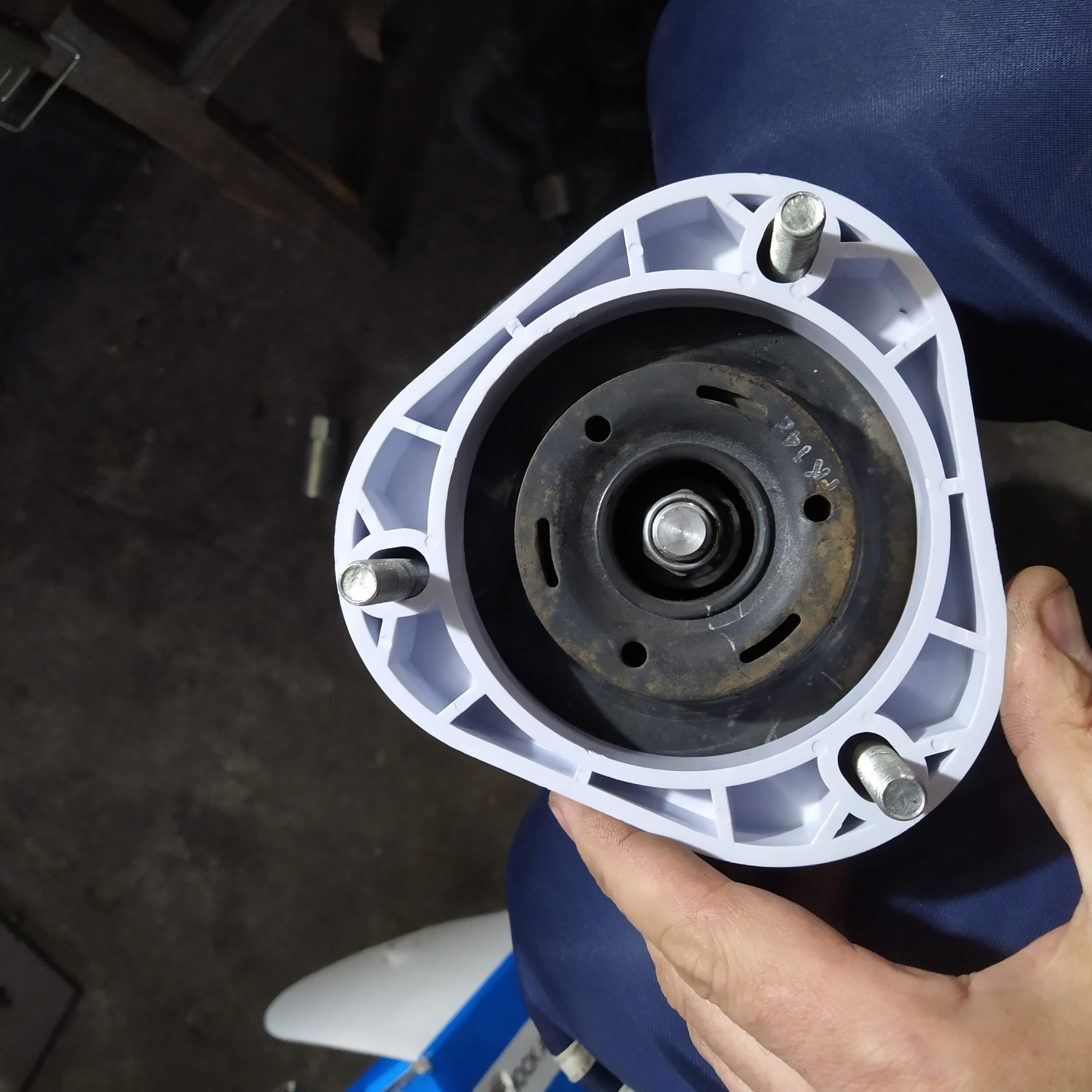 Toyota Ön Raf Prose Prius 20 (2003-2008) (Plastik Aparattır!!!)
