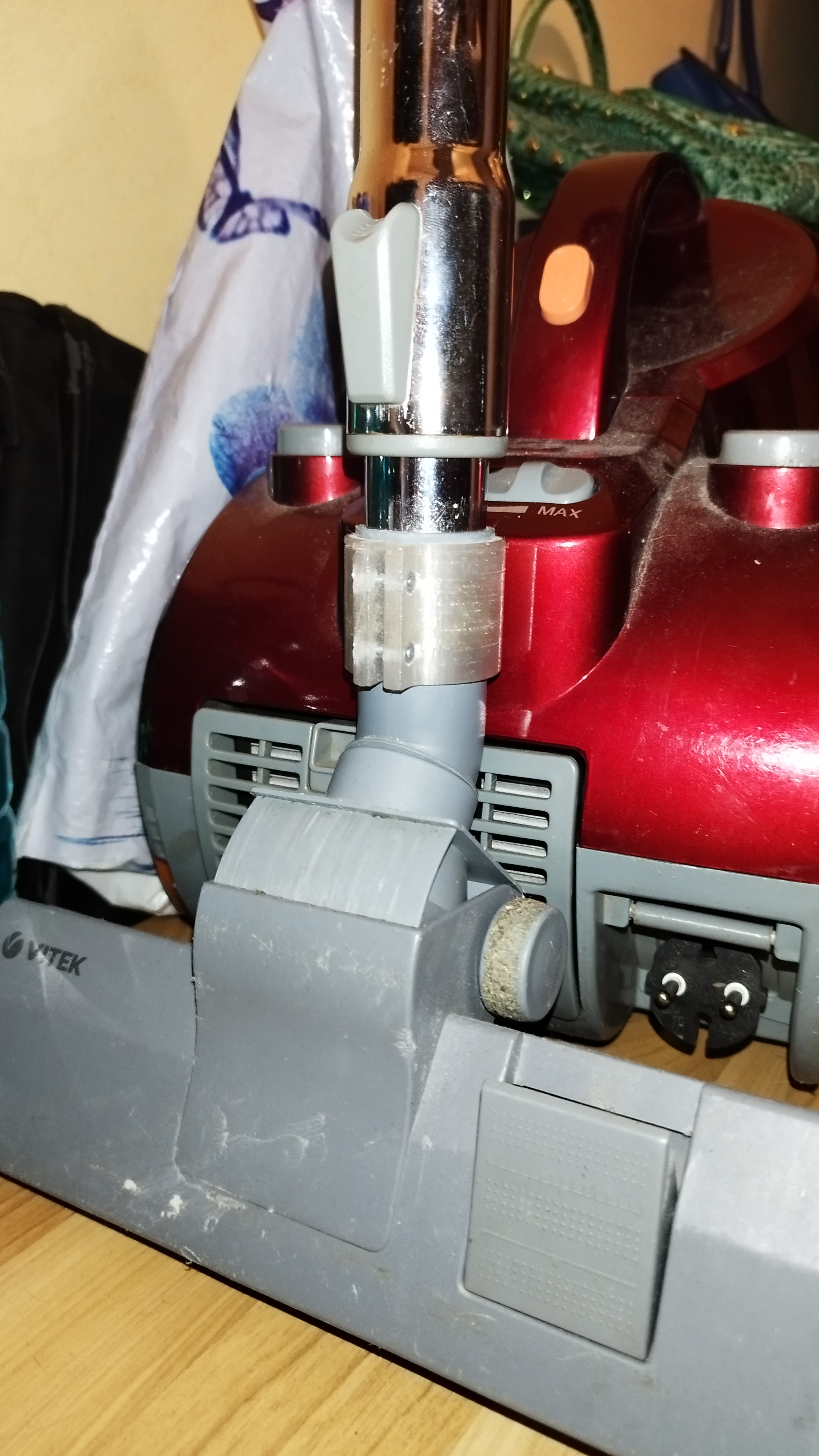 Vitek elektrikli süpürgenin otopark bağlantı elemanları (Plastik Aparattır!!!)