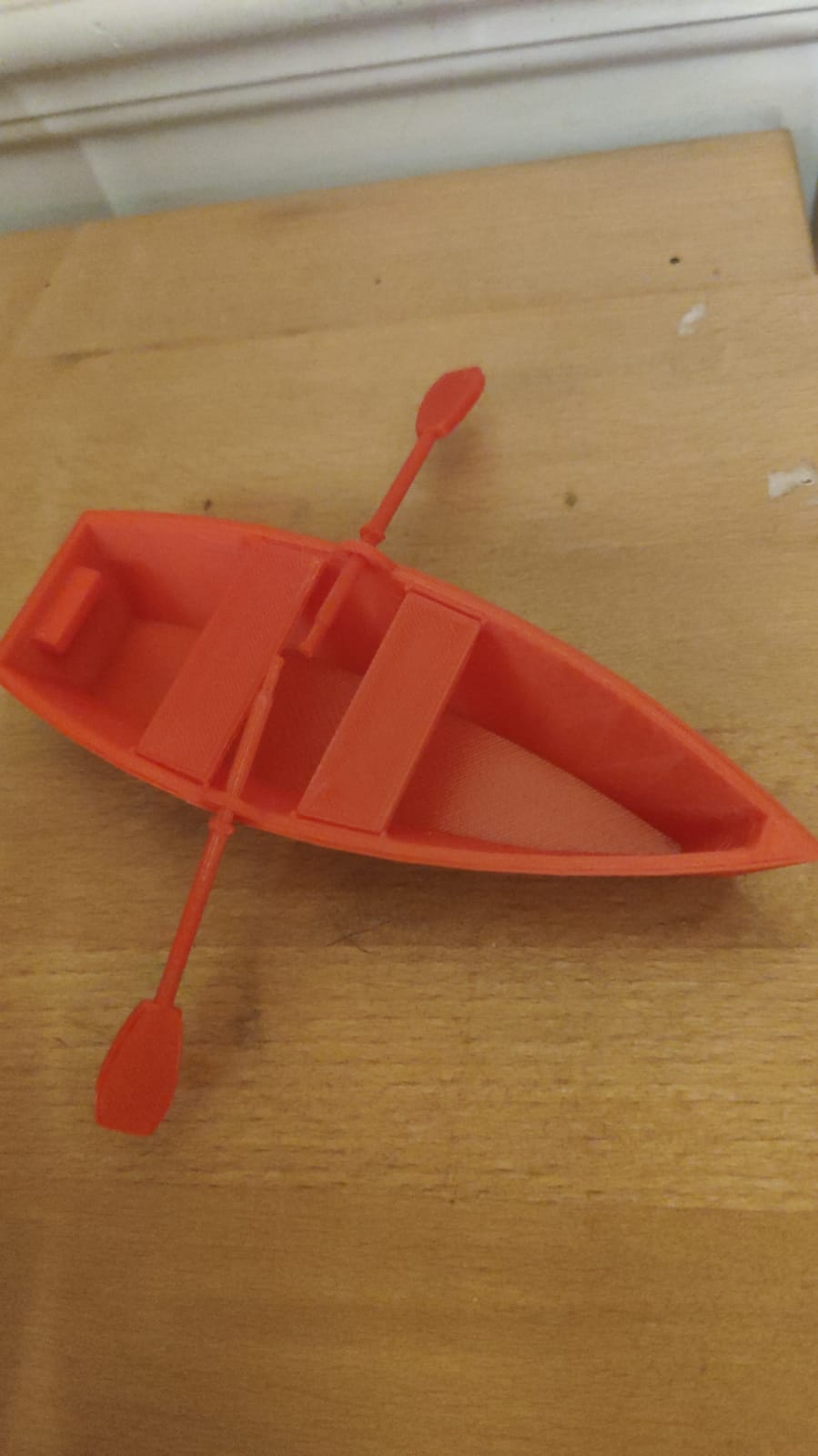 Kürekli bir tekne (Plastik Aparattır!!!)