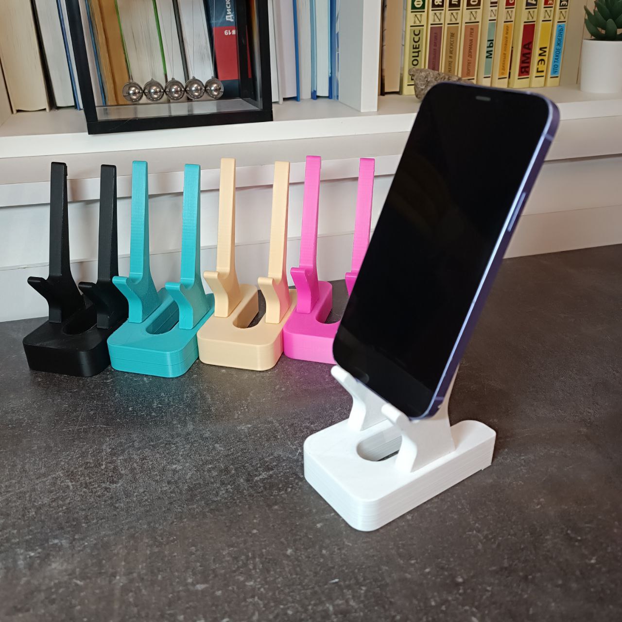 Bir Telefon İçin Üst (Plastik Aparattır!!!)