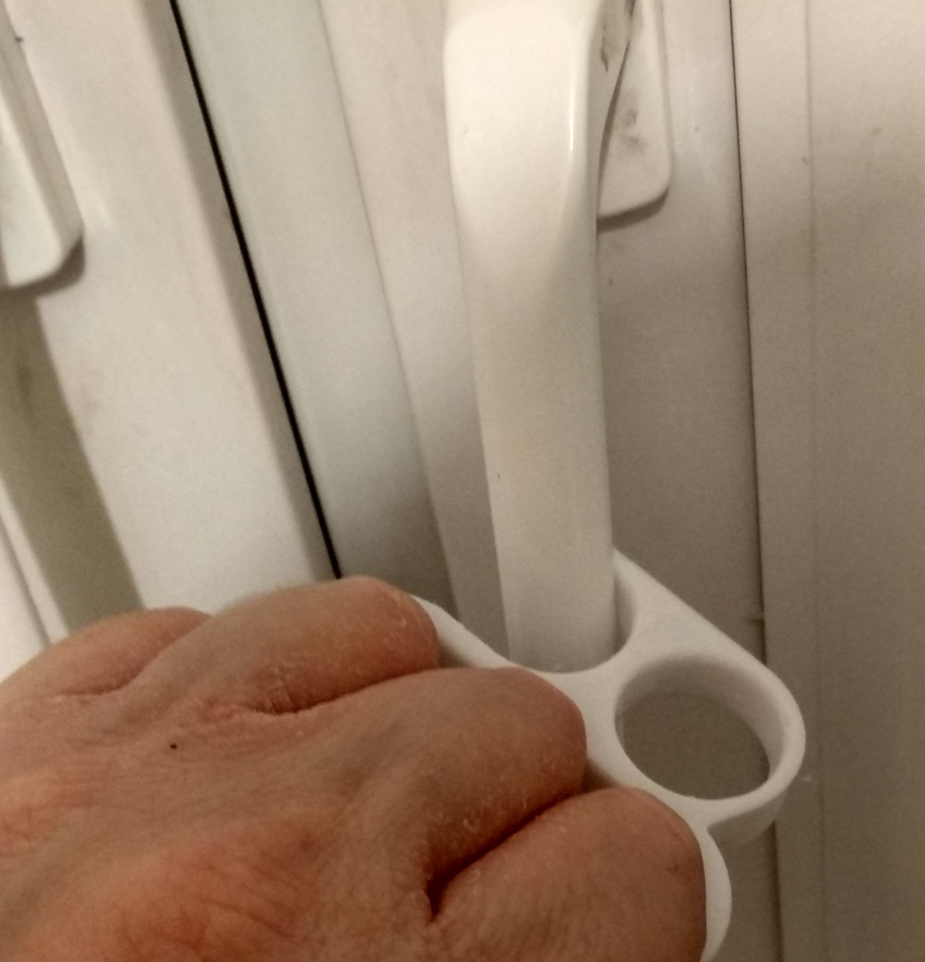 Karantina kapısı açıcı (güçlendirilmiş). (Plastik Aparattır!!!)