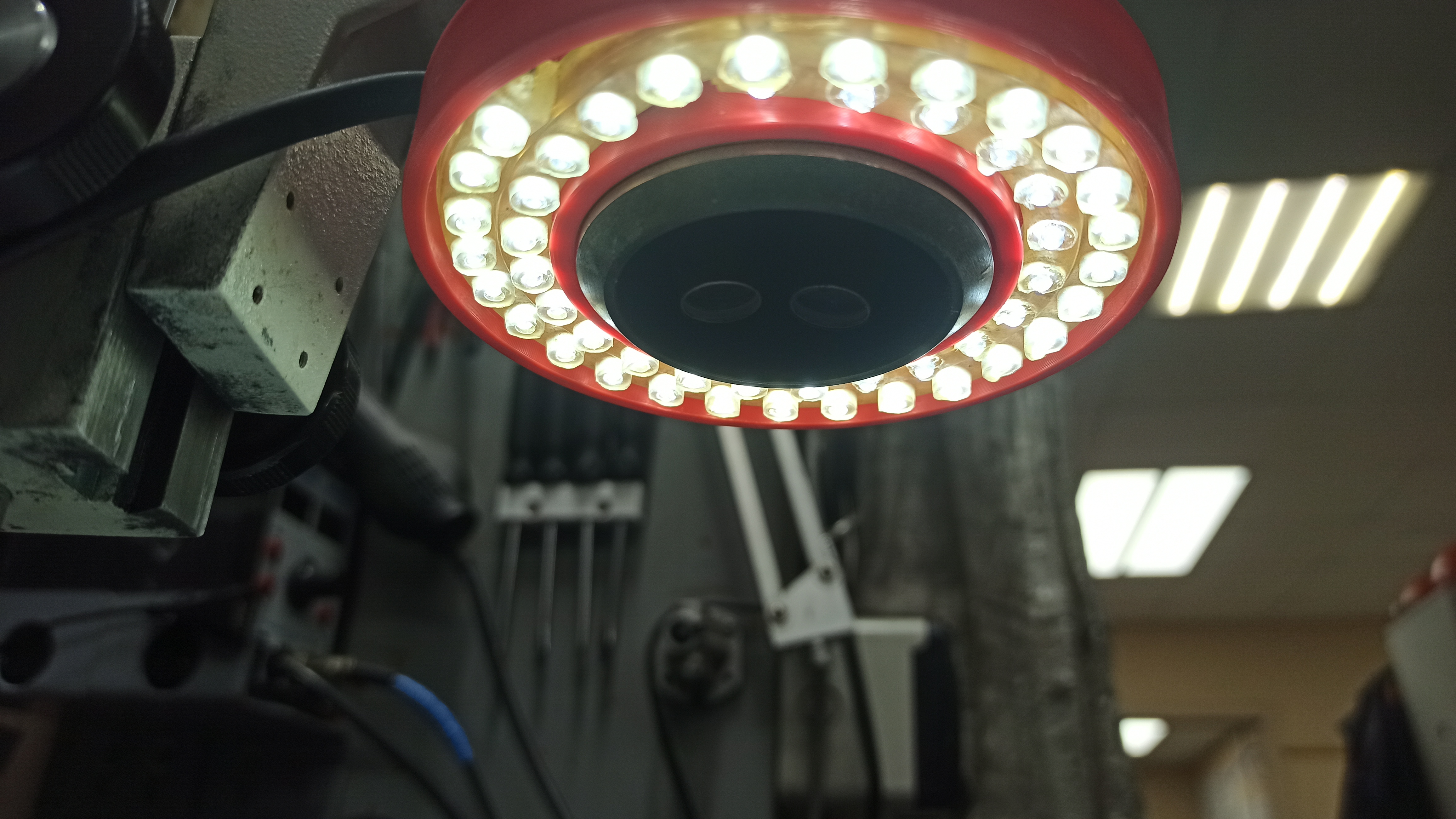 Mikroskop Yaxun YX-V'nin önemli noktaları (Plastik Aparattır!!!)