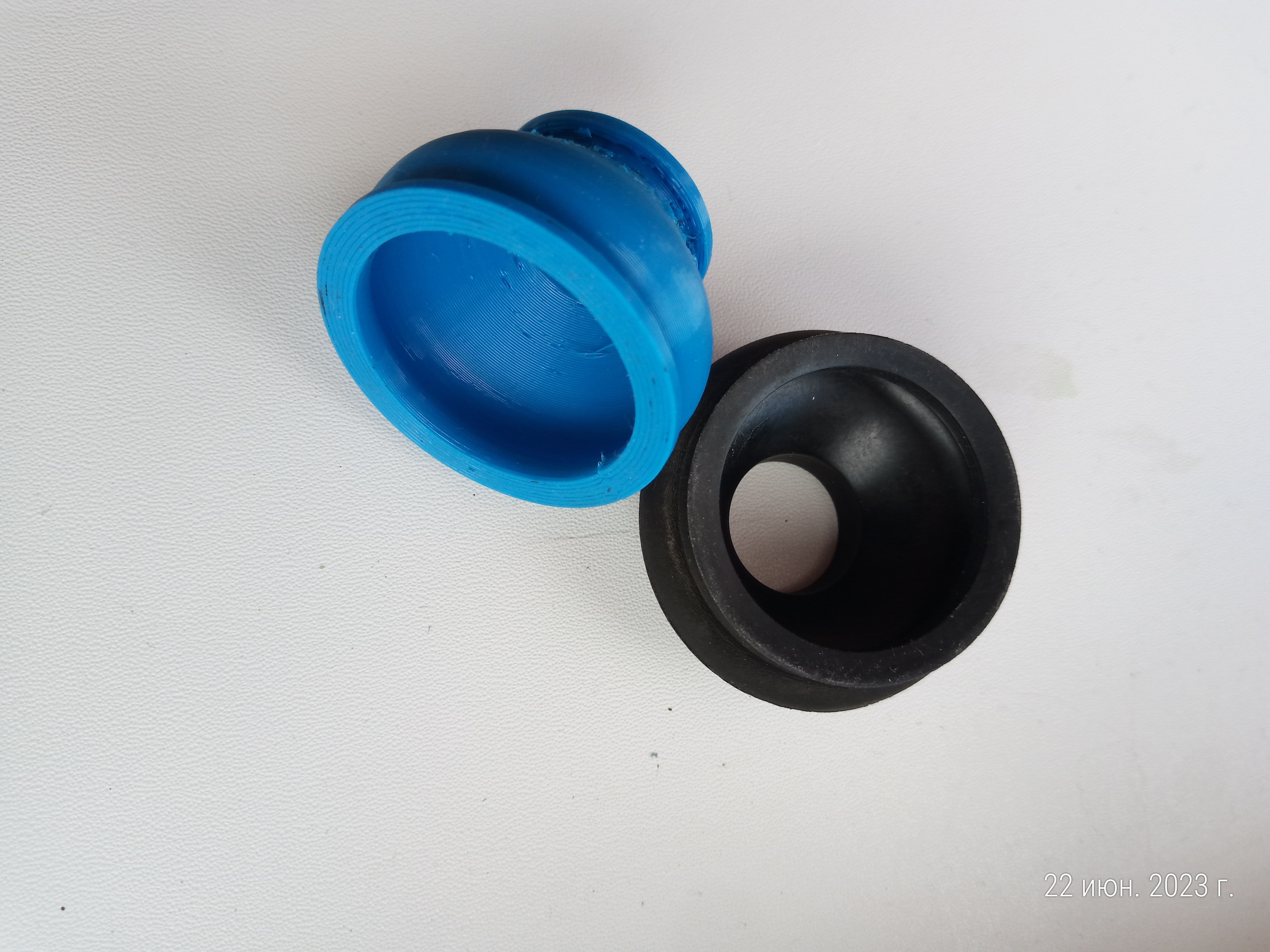 Direksiyon ucunun botu. (Plastik Aparattır!!!)