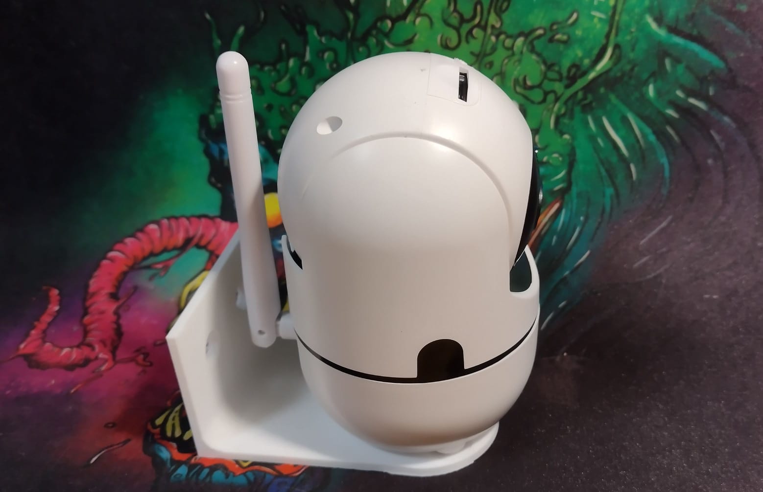 duvara monte güvenlik kamerası (Plastik Aparattır!!!)