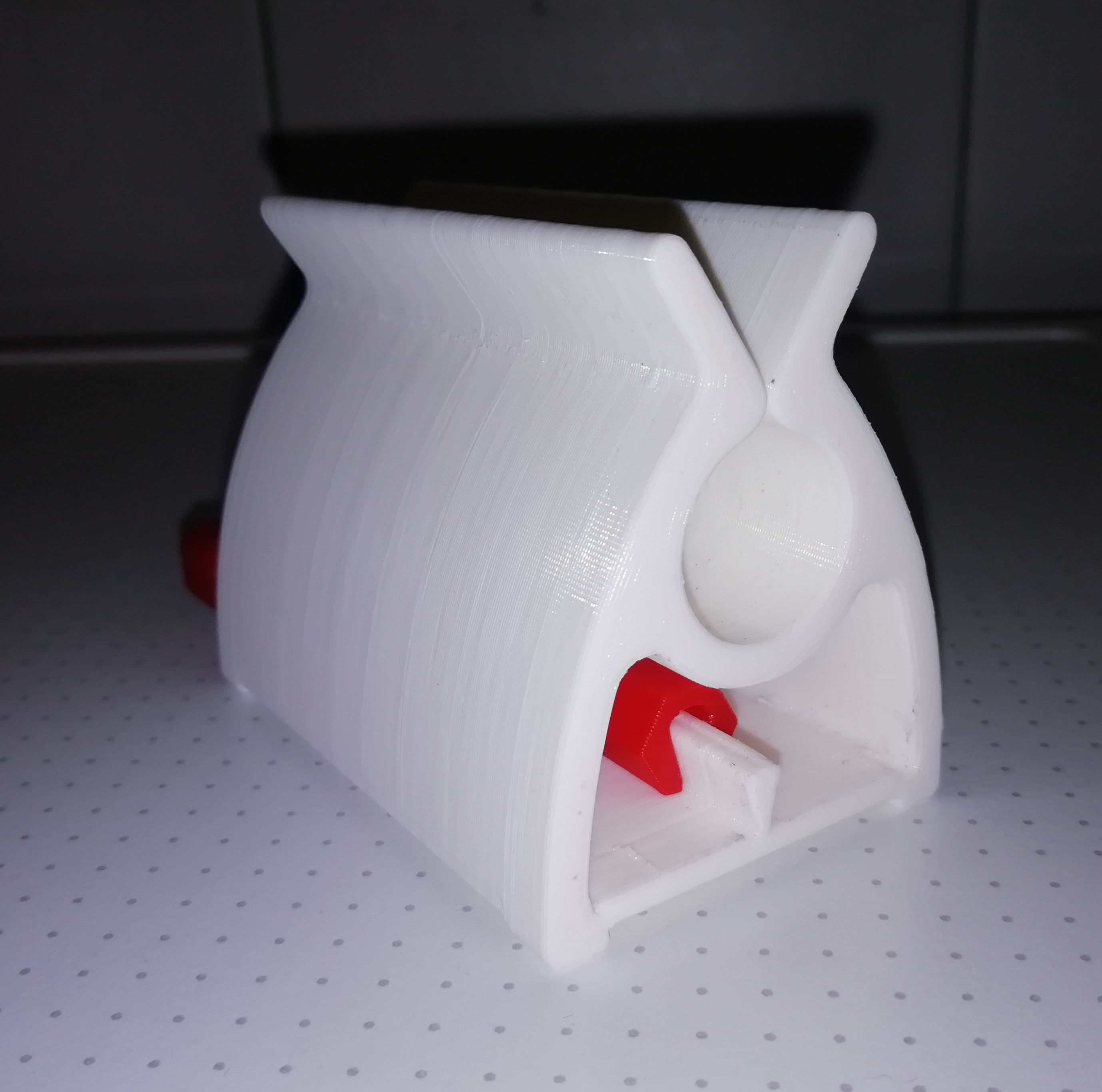 Diş macunu standı v2.0 + (Plastik Aparattır!!!)