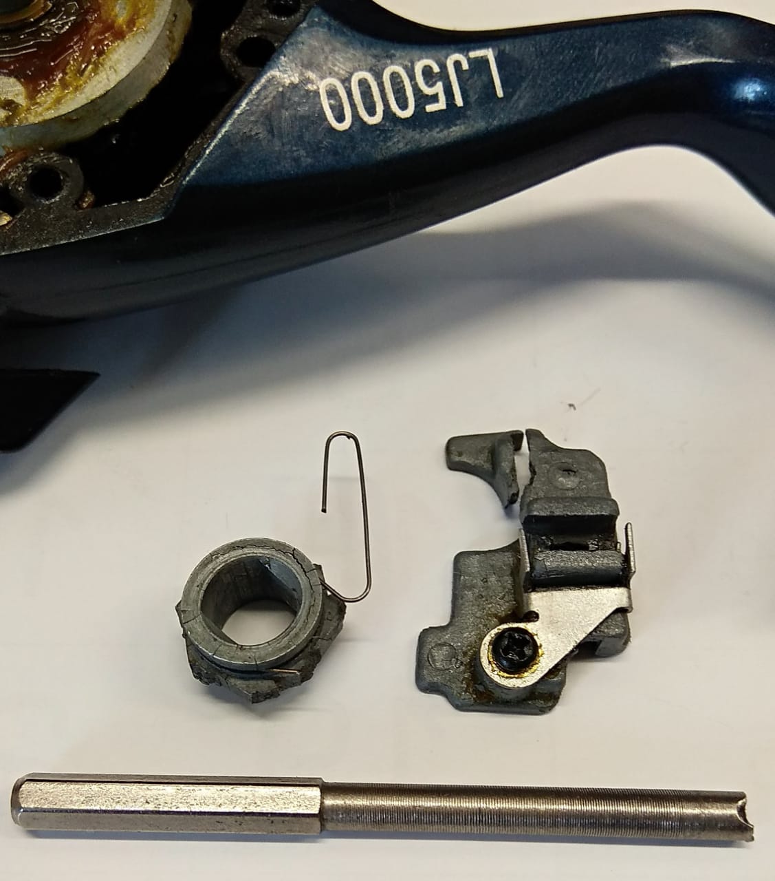 Aşağılık bobin LJ5000'in detayları (Plastik Aparattır!!!)