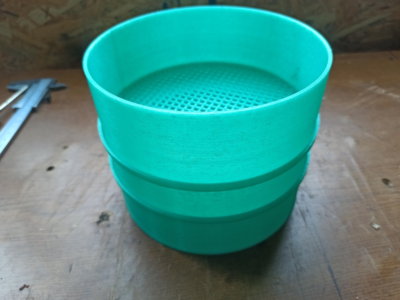 Kurtçuk ve kan kurdu için elek (Plastik Aparattır!!!)