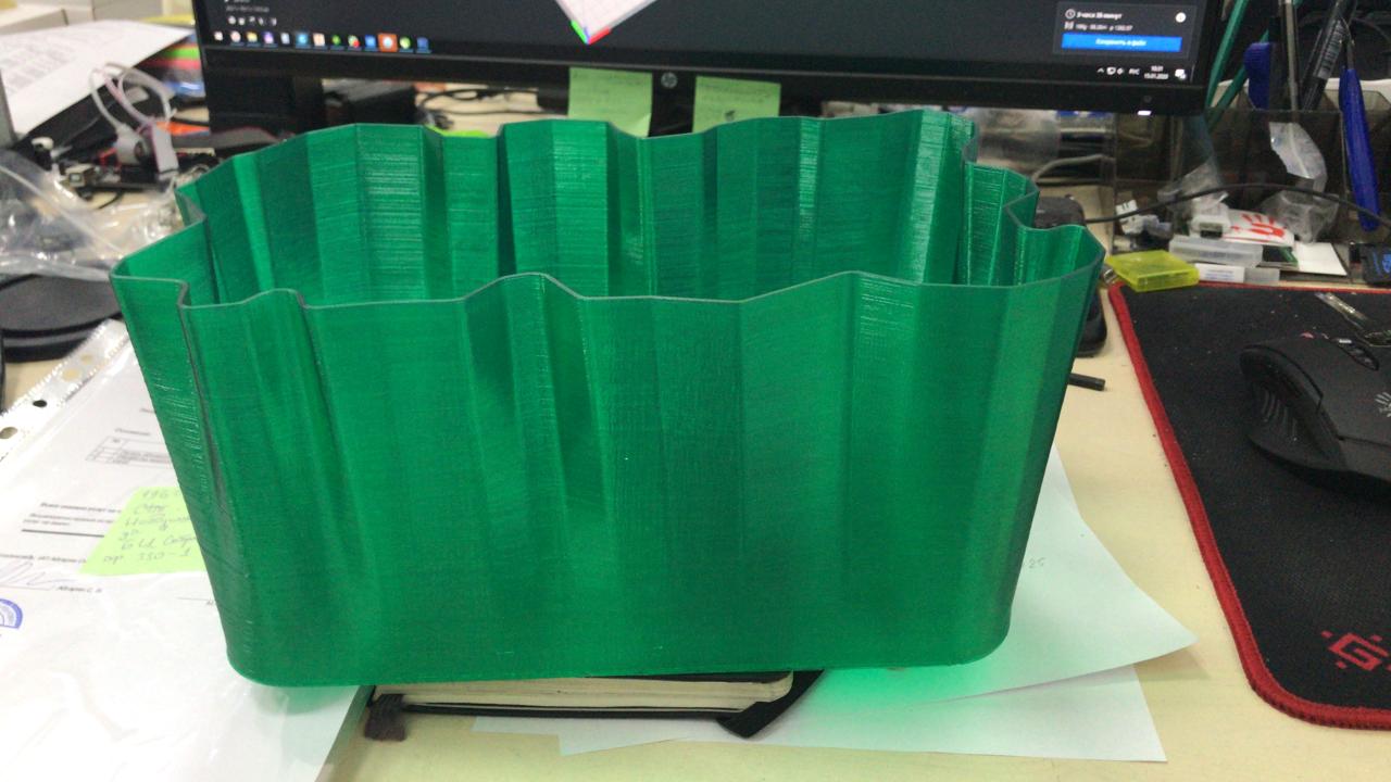 777 numaralı saksı (Plastik Aparattır!!!) 777 numaralı saksı (Plastik Aparattır!!!)