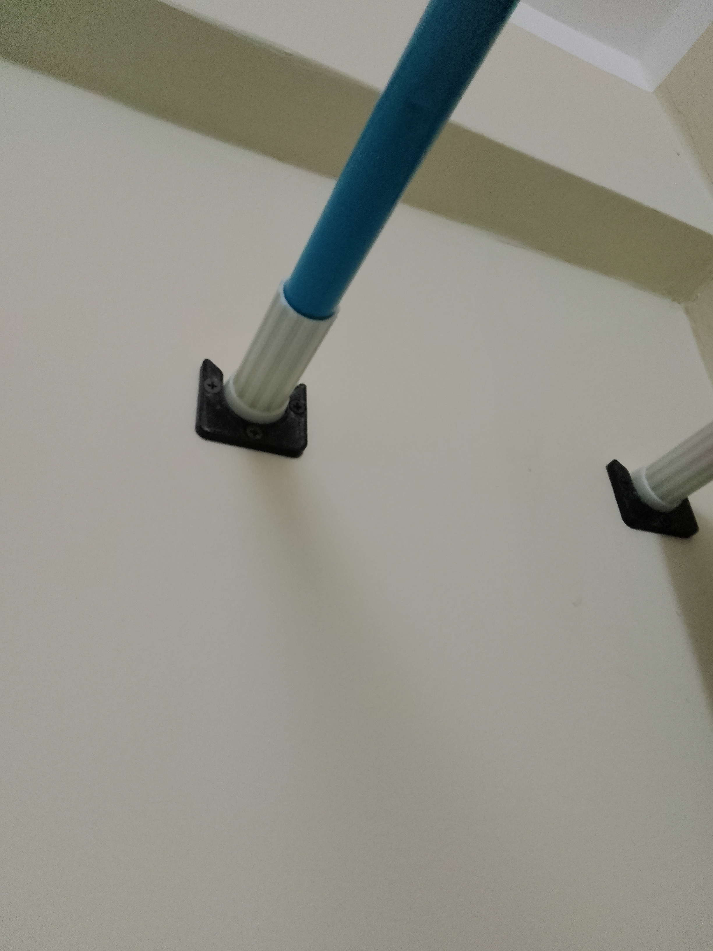 Boru tutucu veya aralayıcı 32mm (Plastik Aparattır!!!) Boru tutucu veya aralayıcı 32mm (Plastik Aparattır!!!)