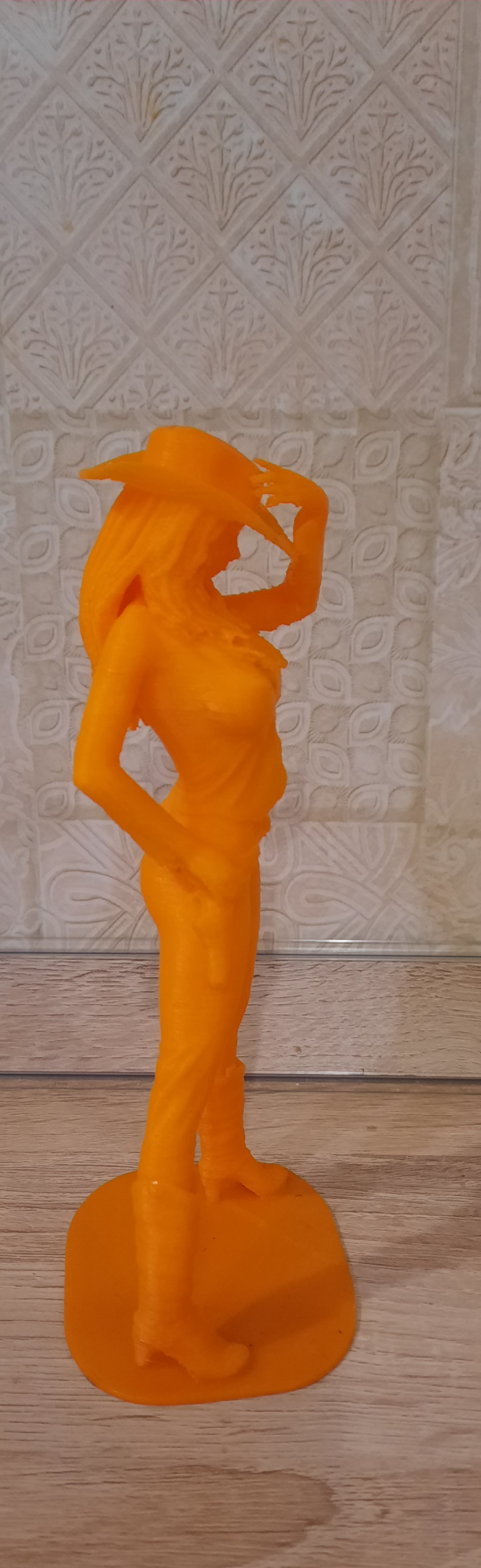 Güzellik Molly (Plastik Aparattır!!!)