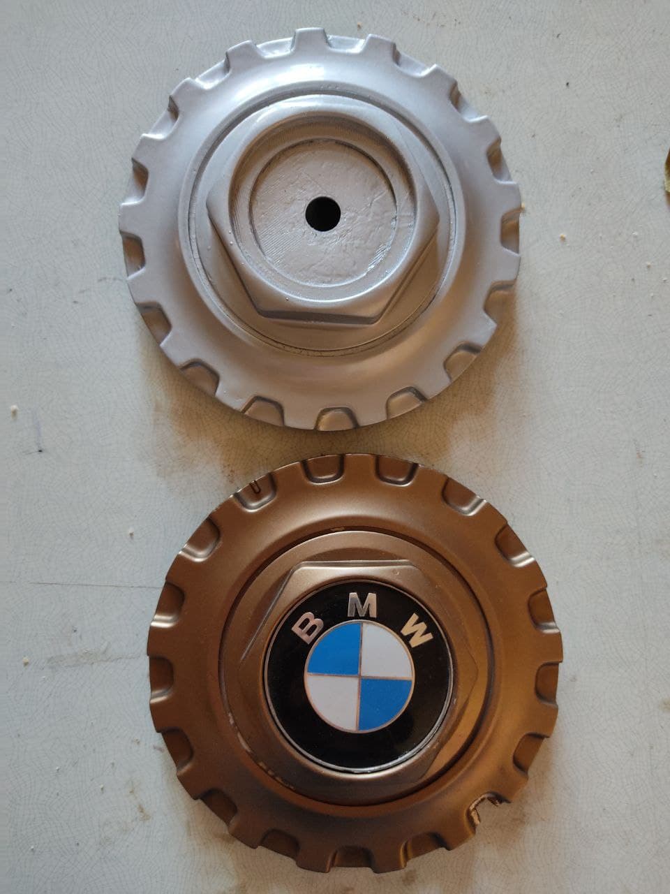 BMW kapağı (Plastik Aparattır!!!)