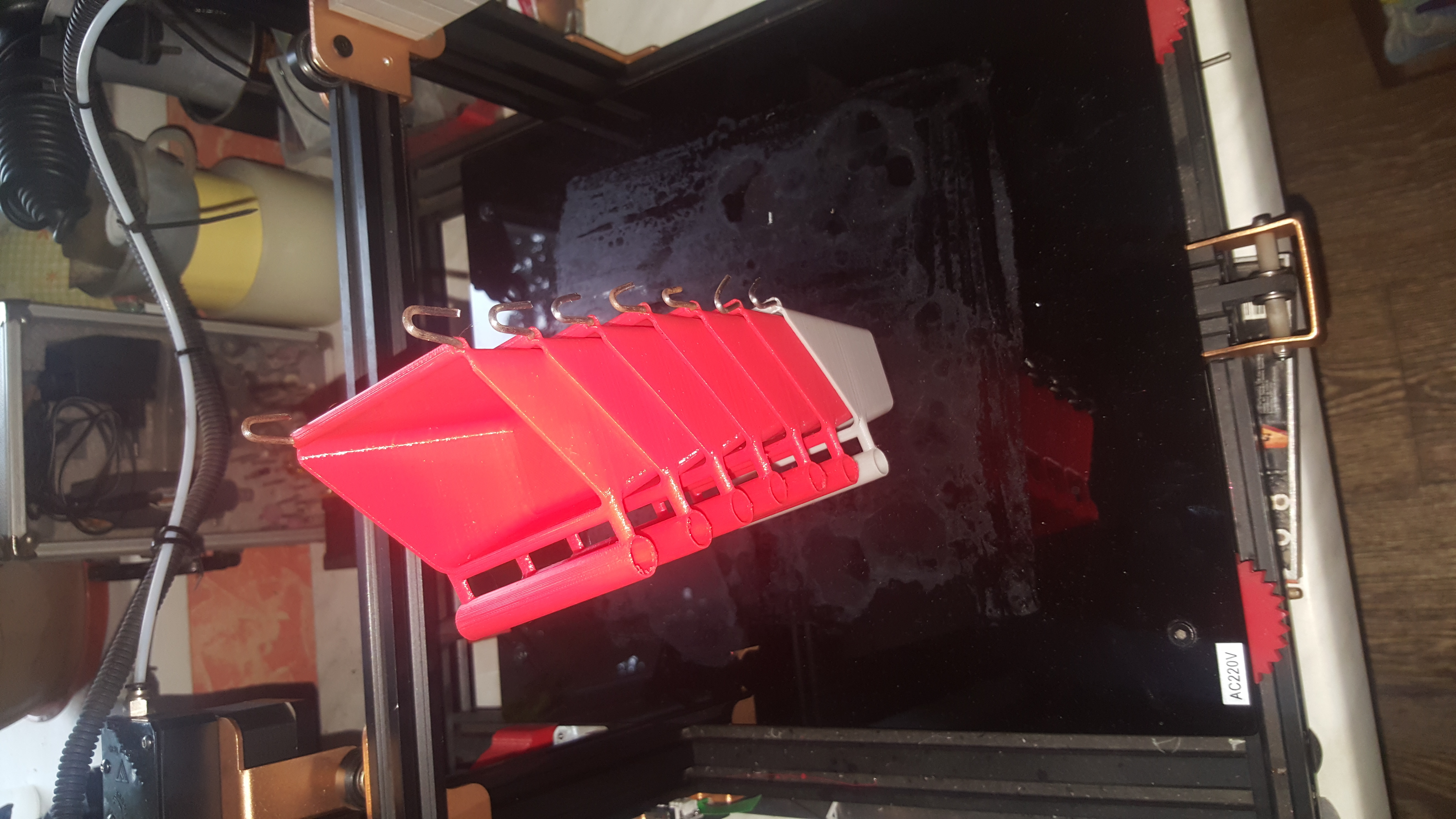 Papağan için besleyici. Satışlarımın en üstünde))) (Plastik Aparattır!!!)