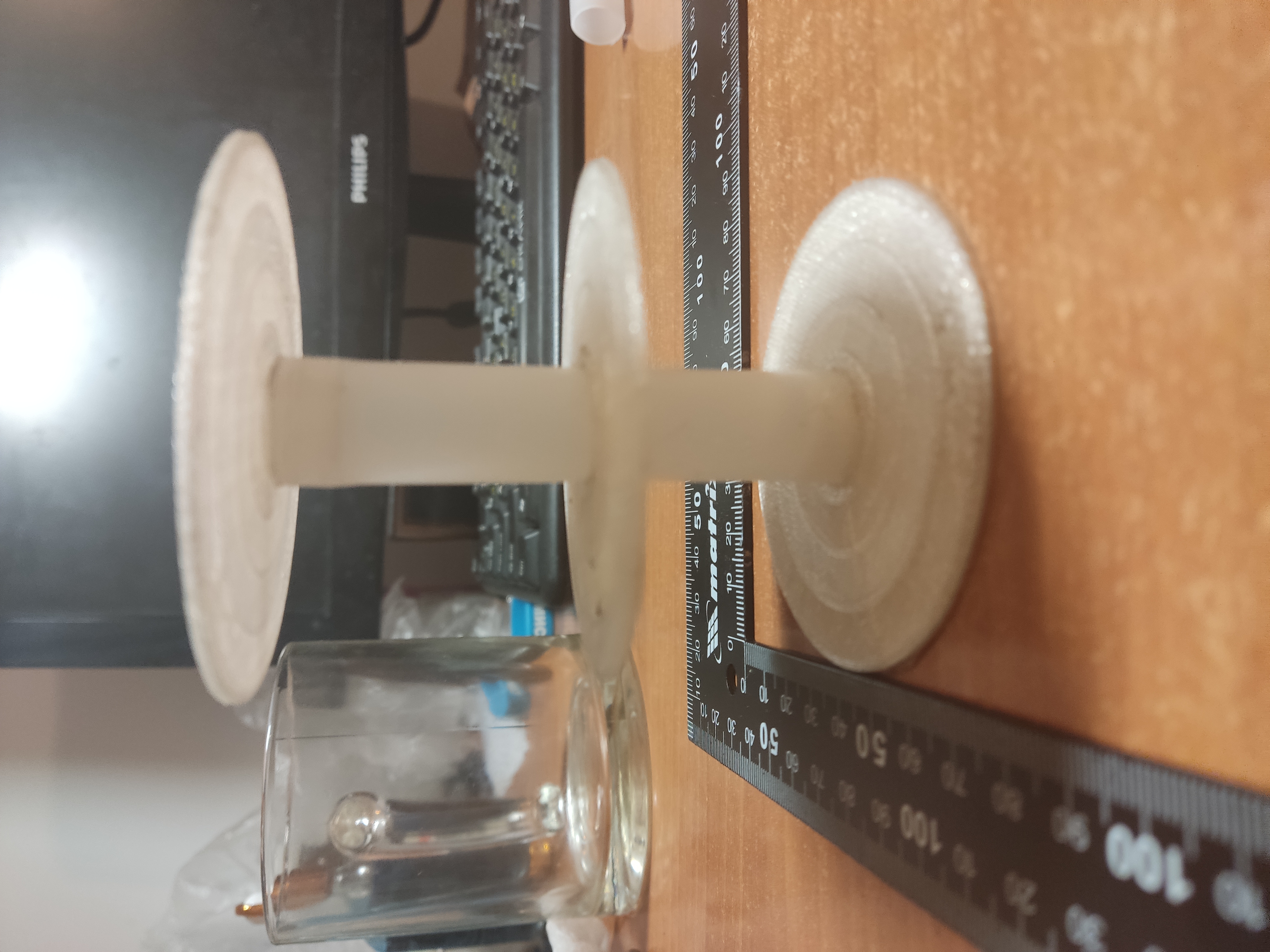 Bir radyo amatör veya balıkçı için çok bölümlü bir bobin. (Plastik Aparattır!!!)