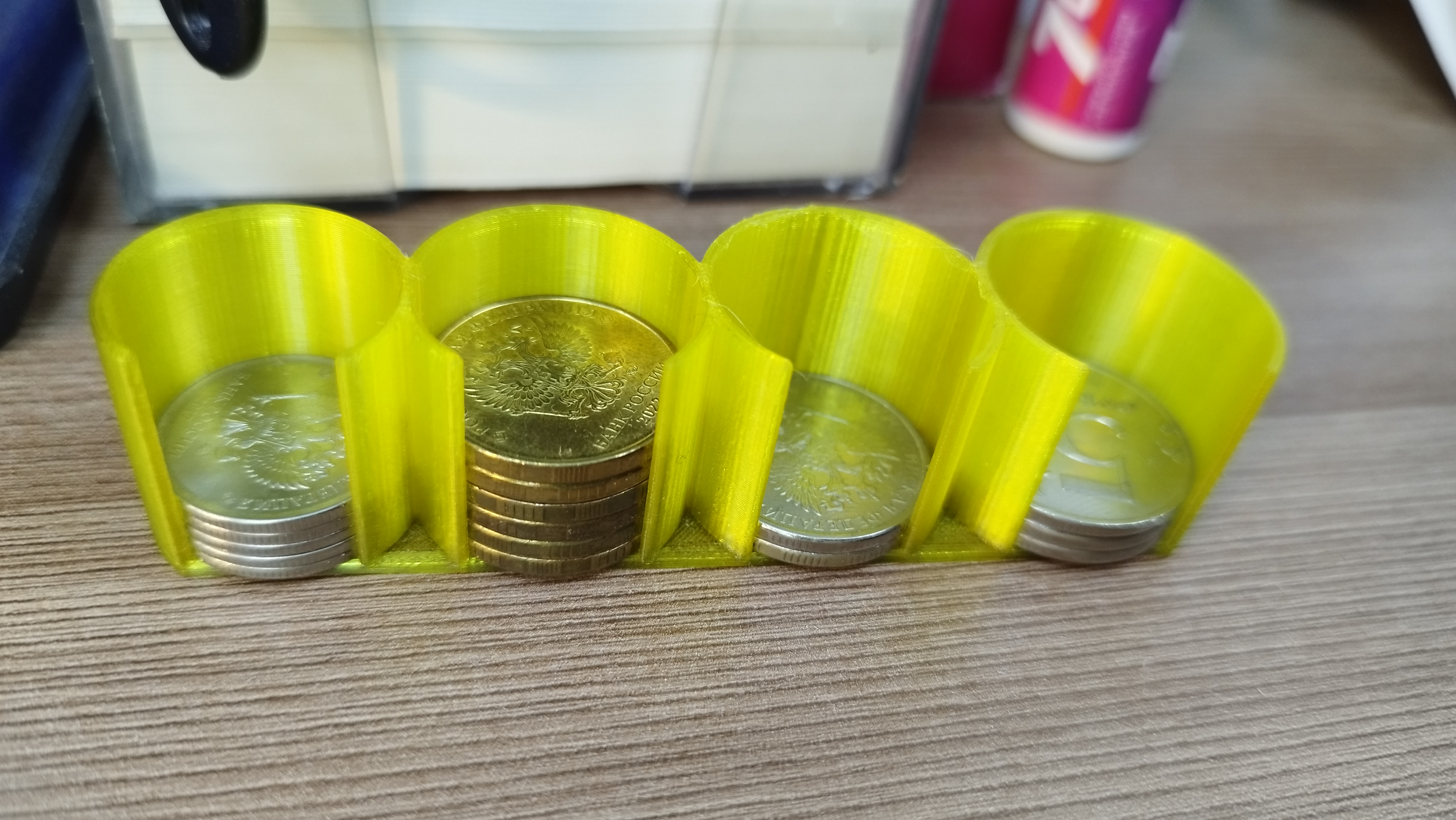 Ofis masasında basit ve kolay para))) (Plastik Aparattır!!!)