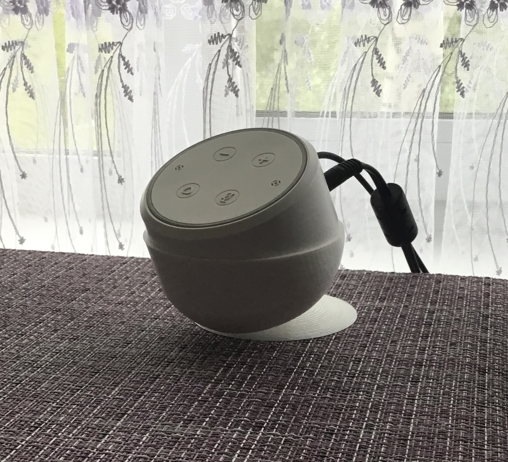 Yandex-istasyonu "irbis" için de aynı (Plastik Aparattır!!!)