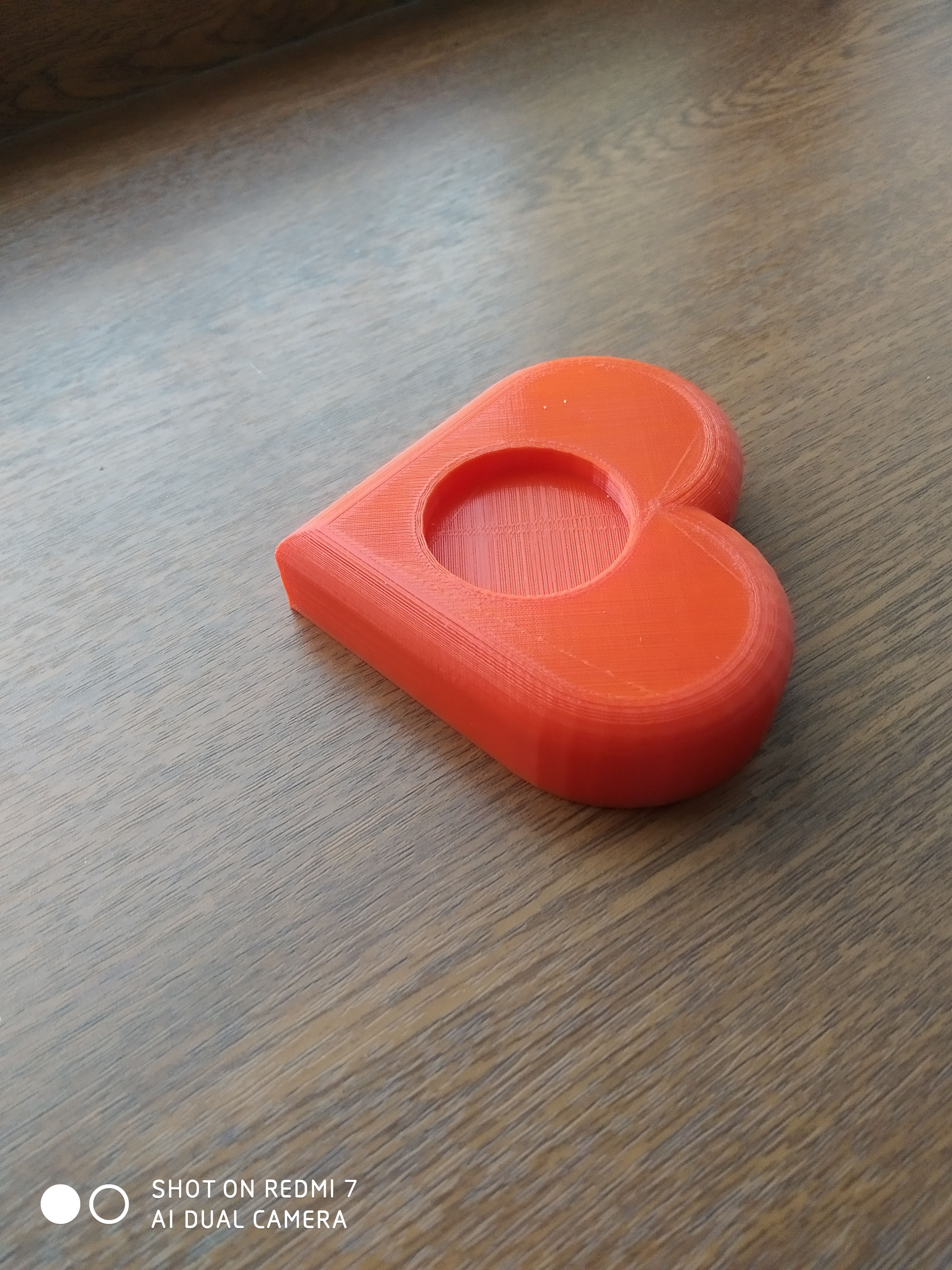 Şamdan "Kalp" (Plastik Aparattır!!!) Şamdan "Kalp" (Plastik Aparattır!!!)