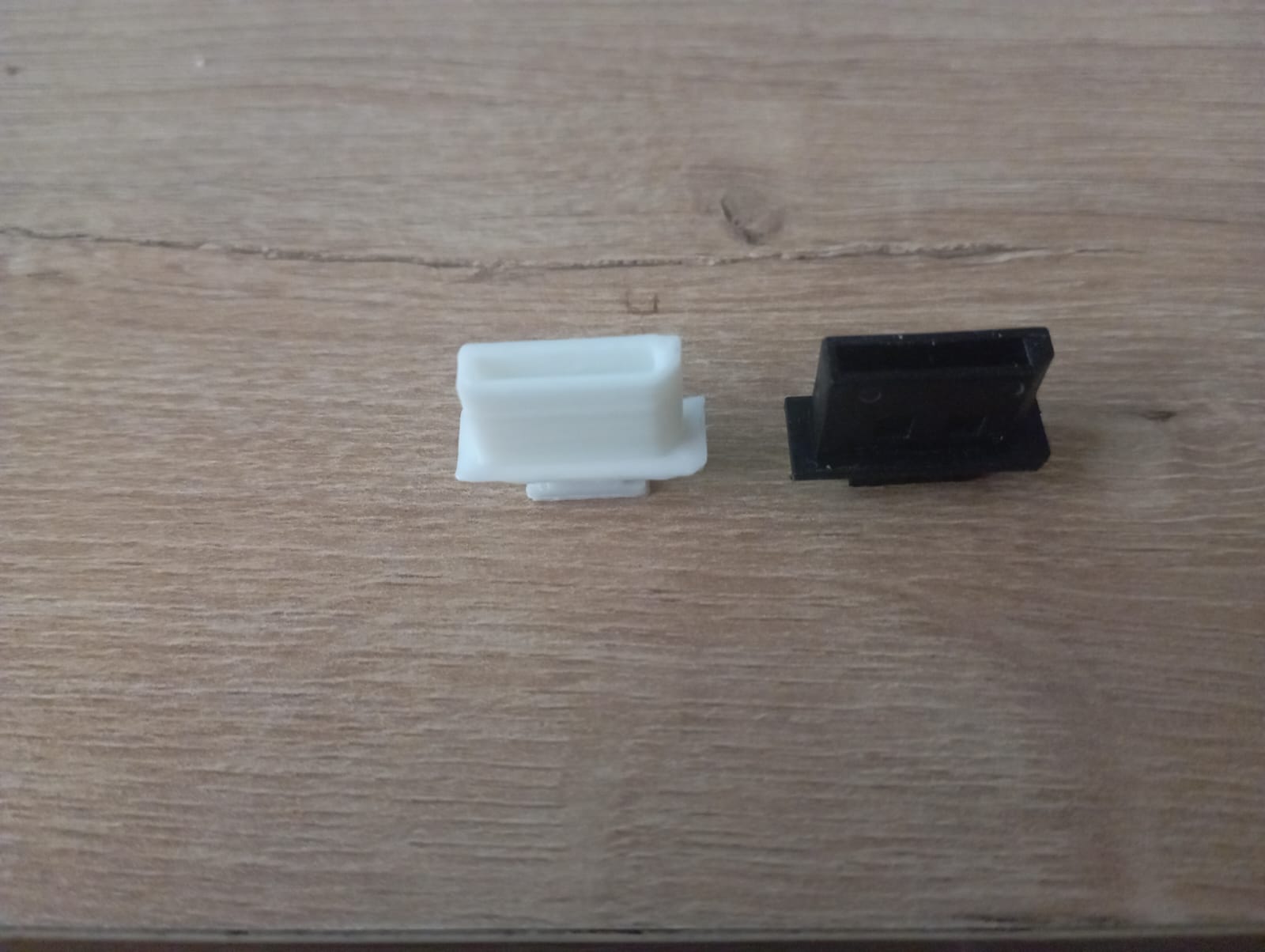 Port fişini görüntüle (Plastik Aparattır!!!)