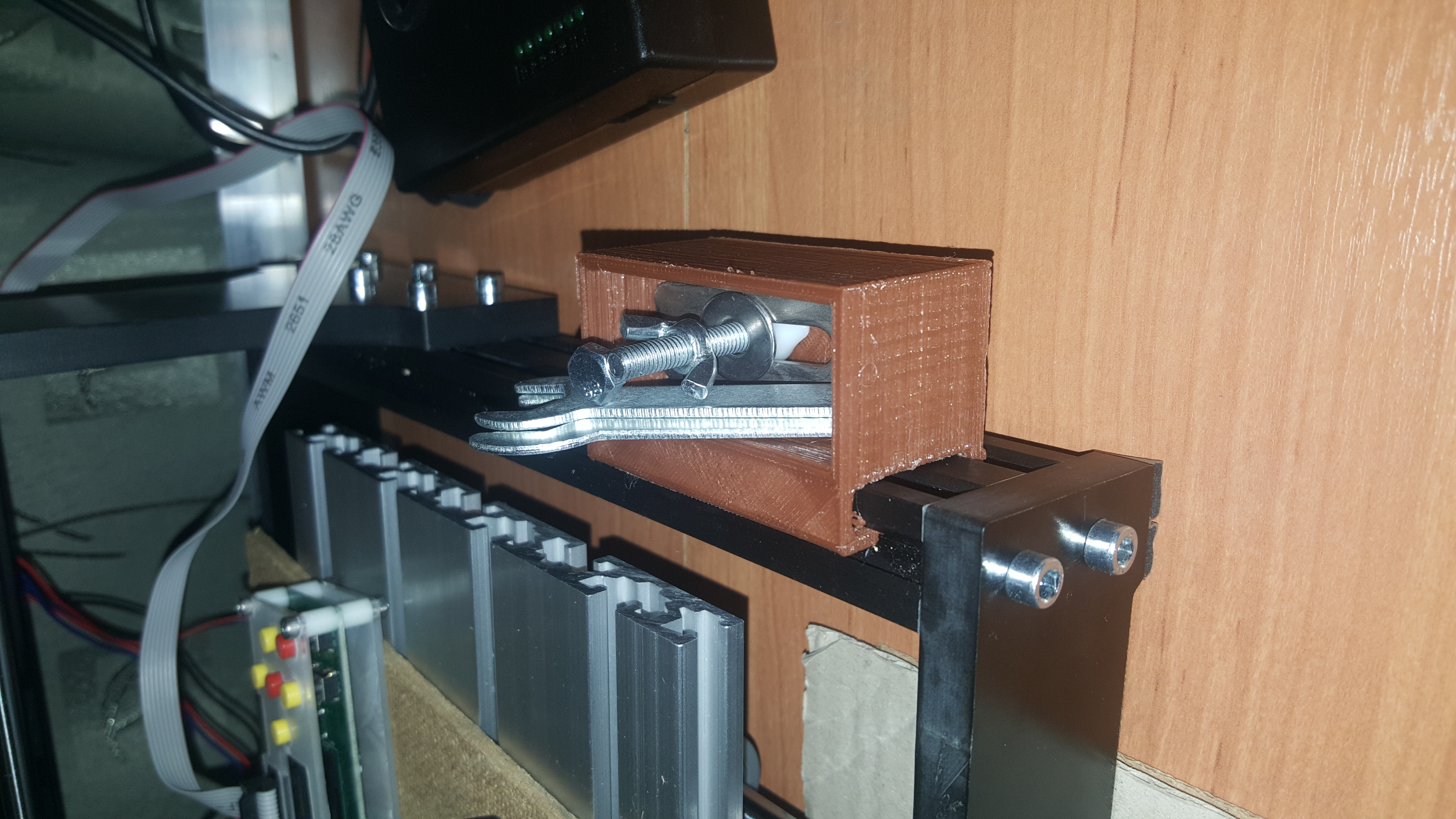 CNC 3018 PRO için enstrümantal ve çevrimdışı kontrol kutuları (Plastik Aparattır!!!)