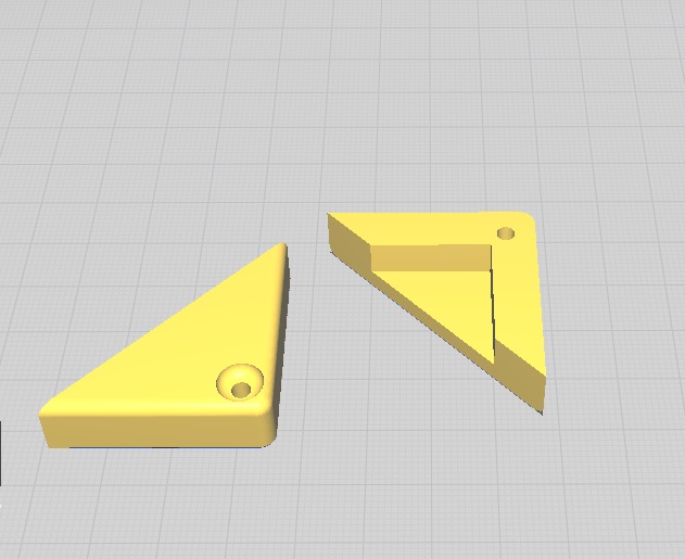 Banyoda aynada köşe (Plastik Aparattır!!!)