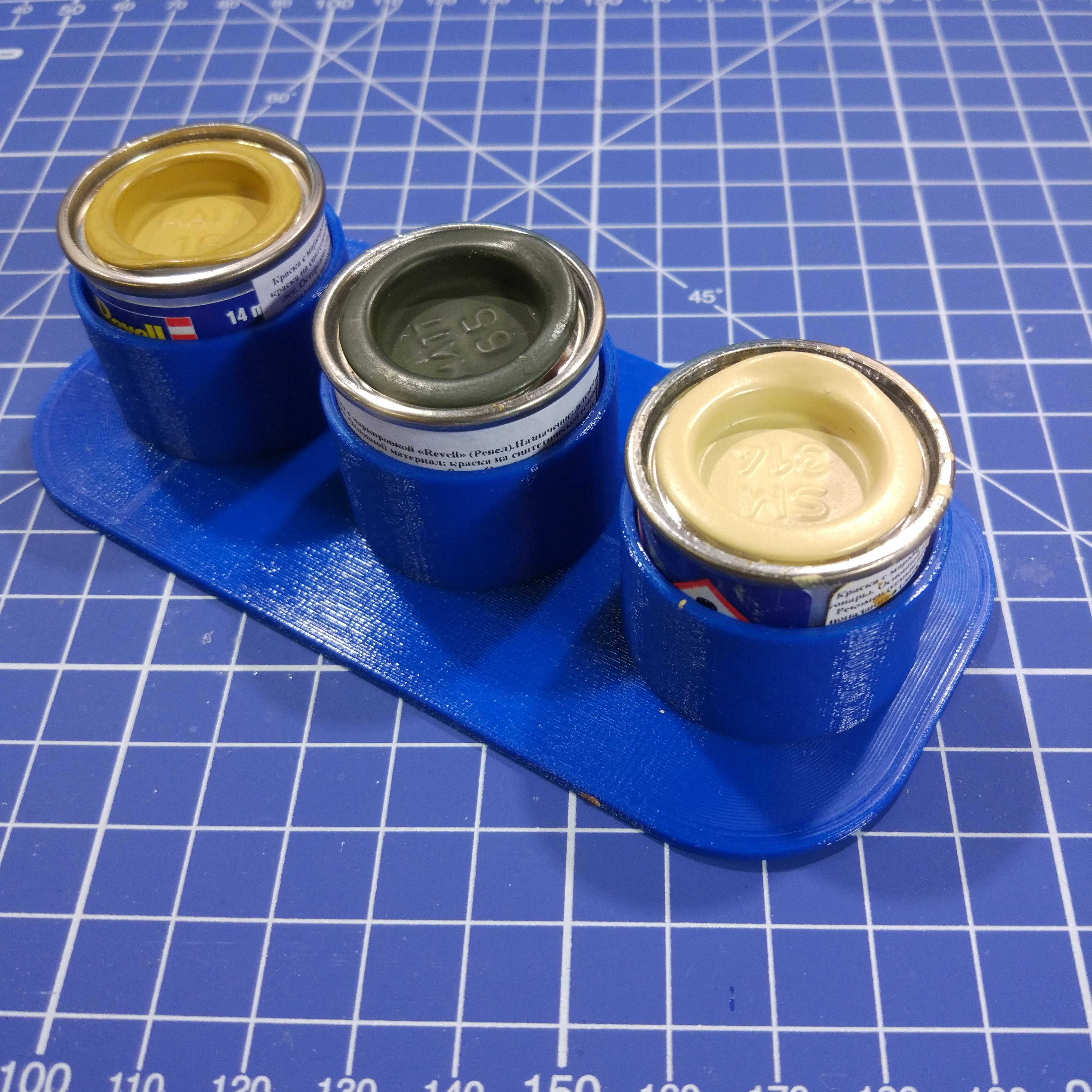 3 kutu için Revell boya tutucusu (Plastik Aparattır!!!) 3 kutu için Revell boya tutucusu (Plastik Aparattır!!!)