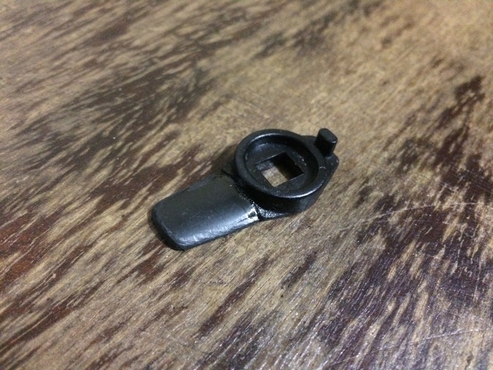 Audi Uzak Acil Durum İşaret Yardımı (Plastik Aparattır!!!) Audi Uzak Acil Durum İşaret Yardımı (Plastik Aparattır!!!)