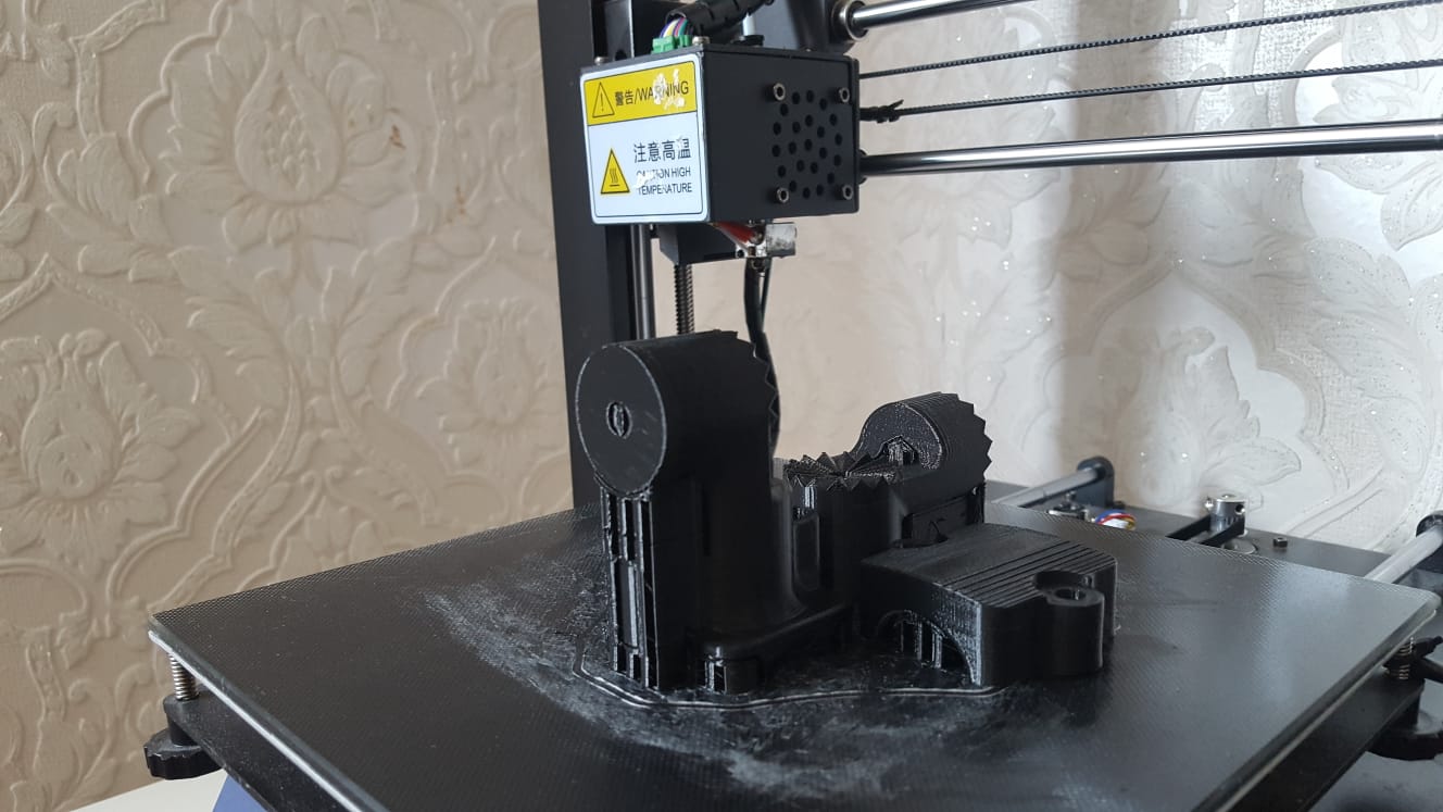 Sandalye için balıkçılık tripodu (Plastik Aparattır!!!)