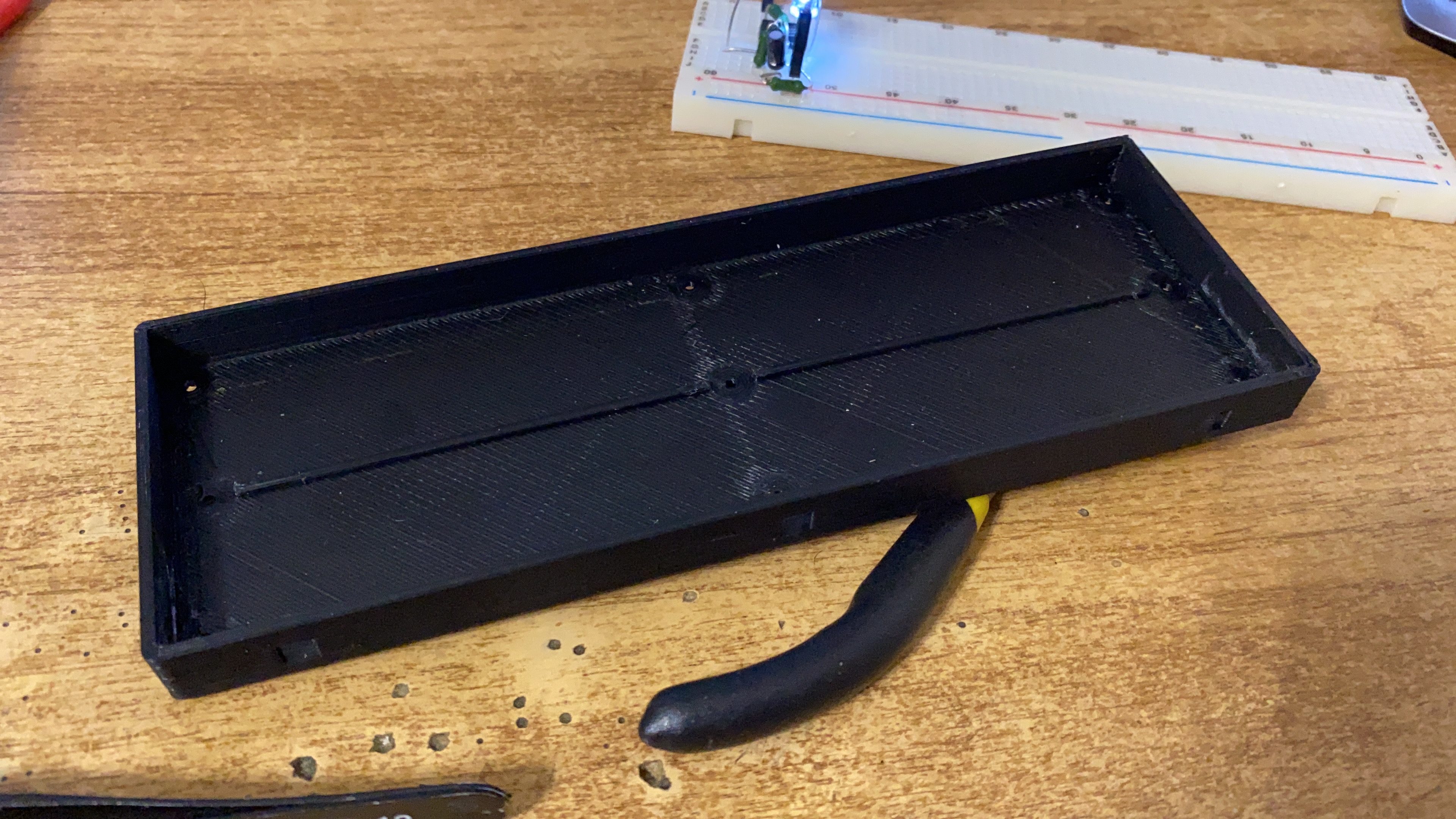 Bredboard 55x165 61pin için kutu (Plastik Aparattır!!!)