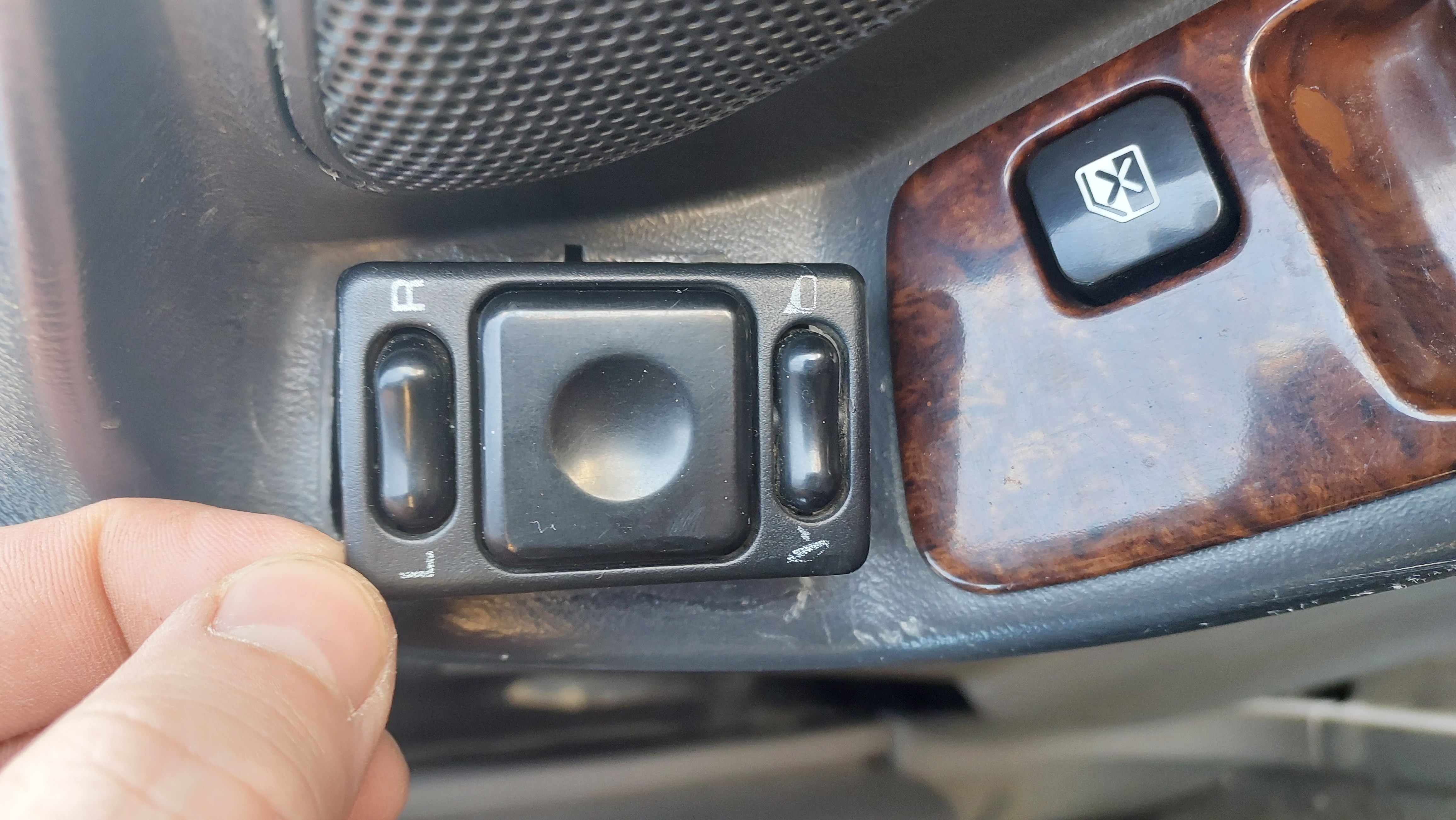 Forester SF5 ayna kontrolü (Plastik Aparattır!!!)