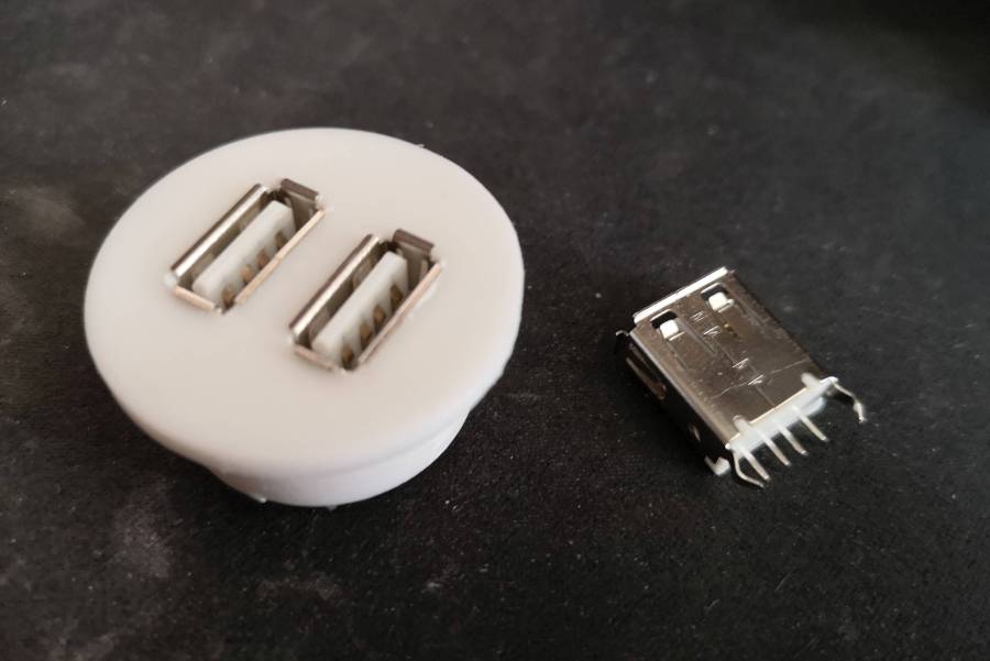 2 yuva için USB çıkışı (Plastik Aparattır!!!)