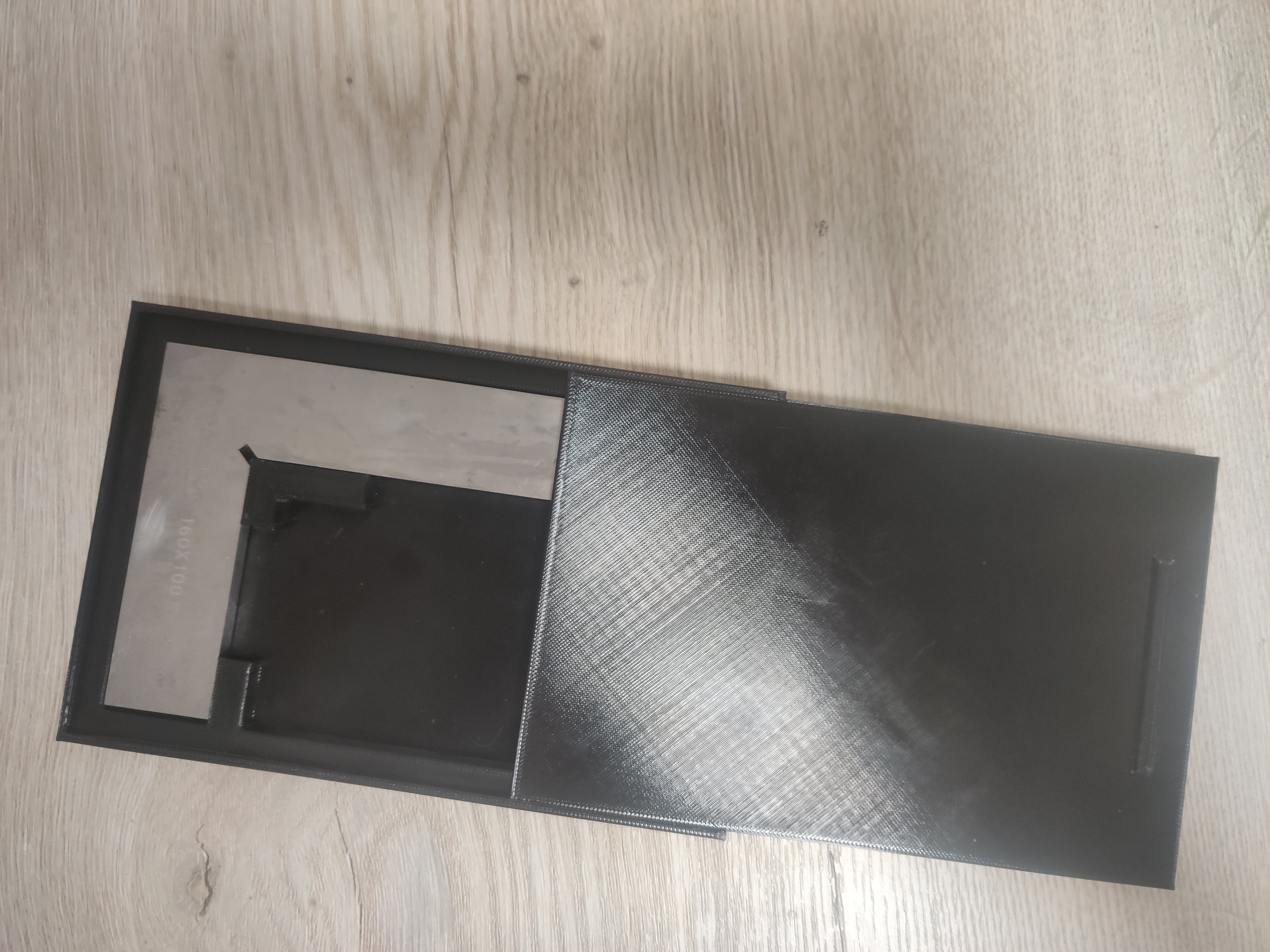 Soluk kargo kabini için kutu 160x100 (Plastik Aparattır!!!)