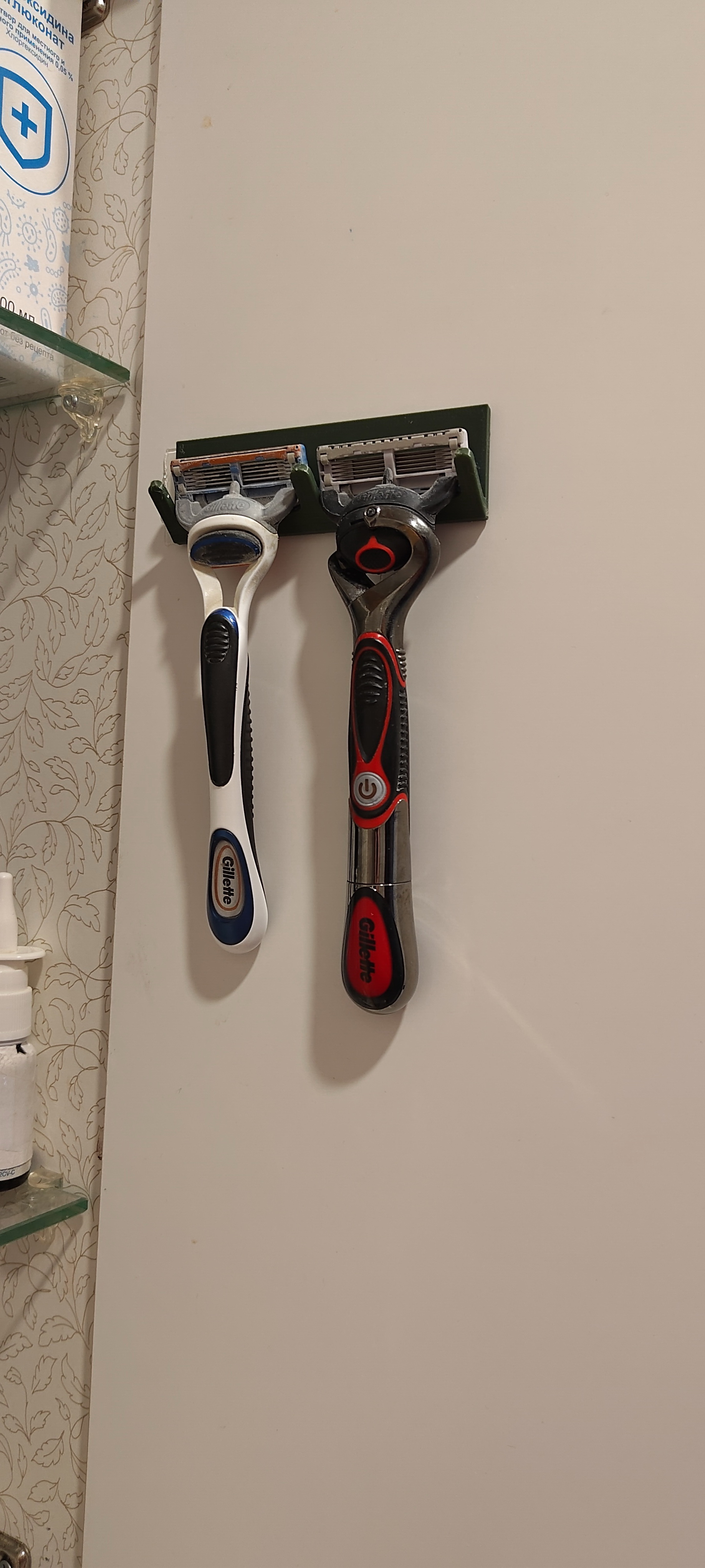 2 Makine Montajı (Razor) Gillette (Plastik Aparattır!!!)