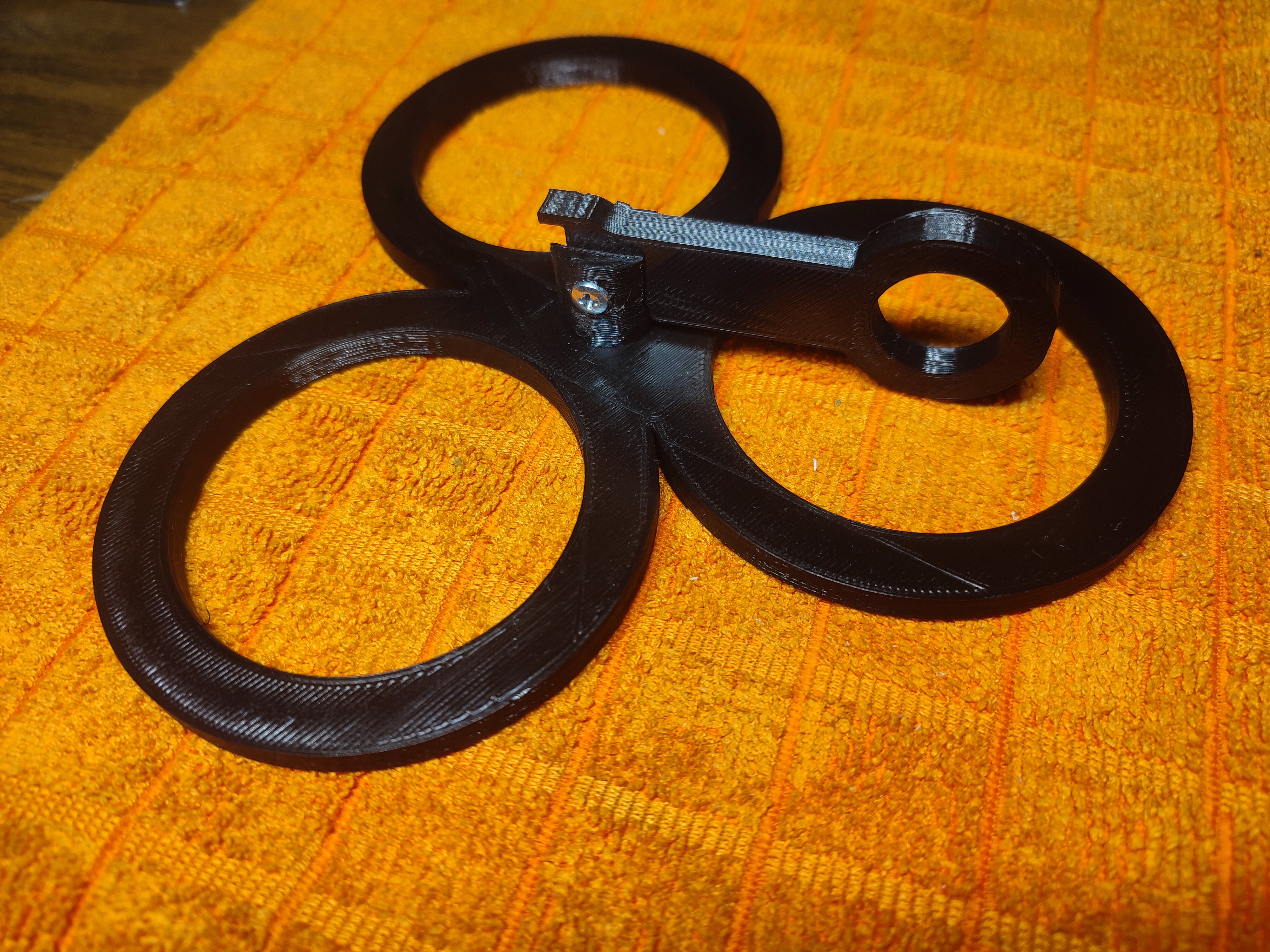 3 fincan kahve sahibi (Plastik Aparattır!!!)