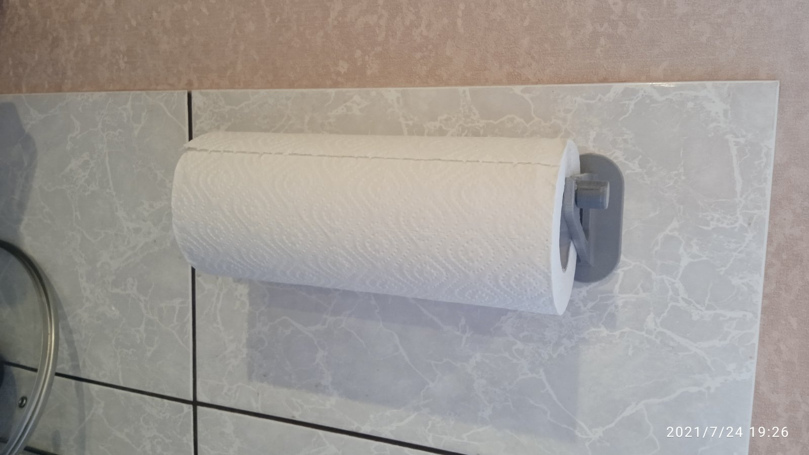 Kağıt havlulara aykırı (Plastik Aparattır!!!)