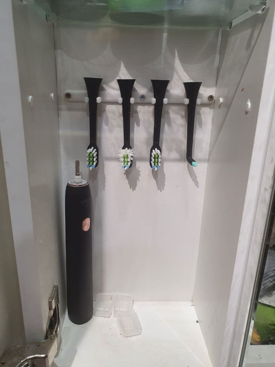 Bir ultrason diş fırçasının nozullarının sahibi (4pcs) (Plastik Aparattır!!!) Bir ultrason diş fırçasının nozullarının sahibi (4pcs) (Plastik Aparattır!!!)