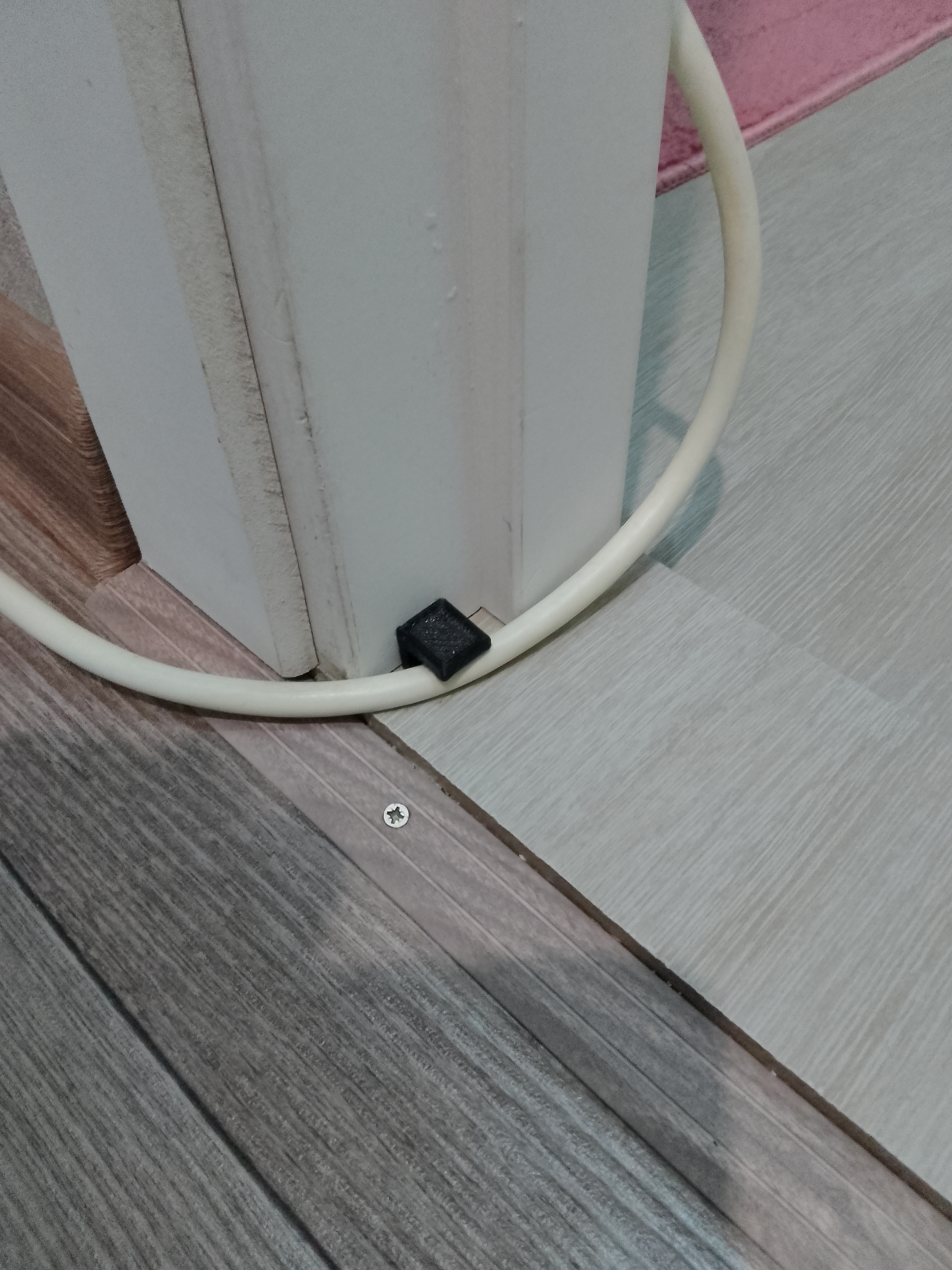 Tel Fixer 8mm'dir (Plastik Aparattır!!!)