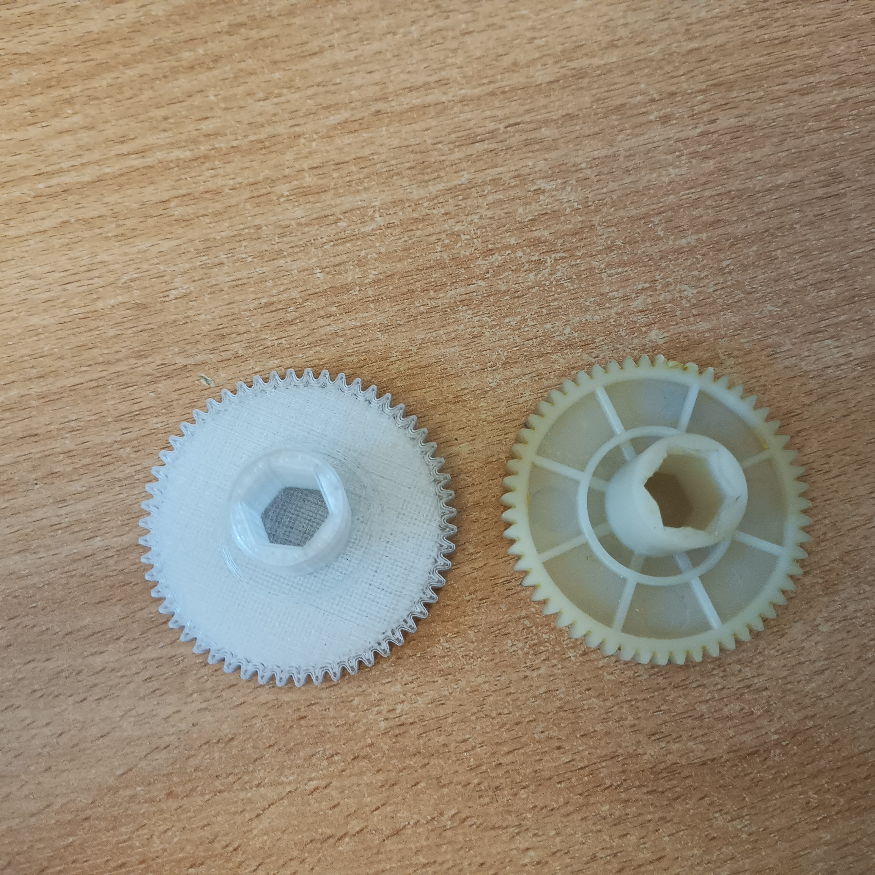 Lifle Maxwell Multitashes (Plastik Aparattır!!!)