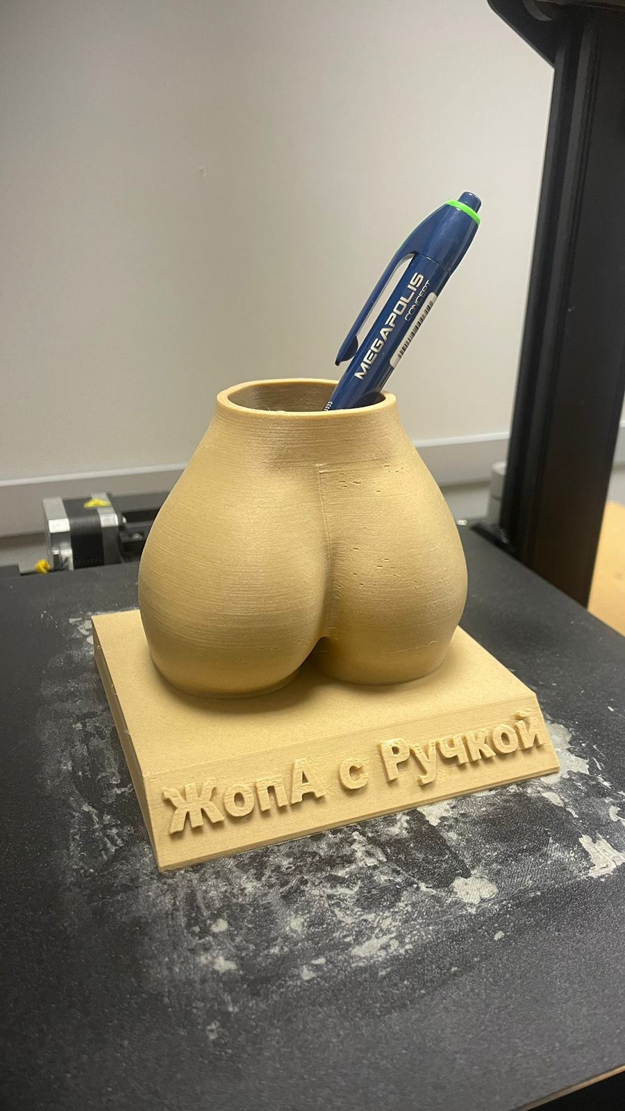 Kalem standı "Saplı Jo.A" (Plastik Aparattır!!!) Kalem standı "Saplı Jo.A" (Plastik Aparattır!!!)