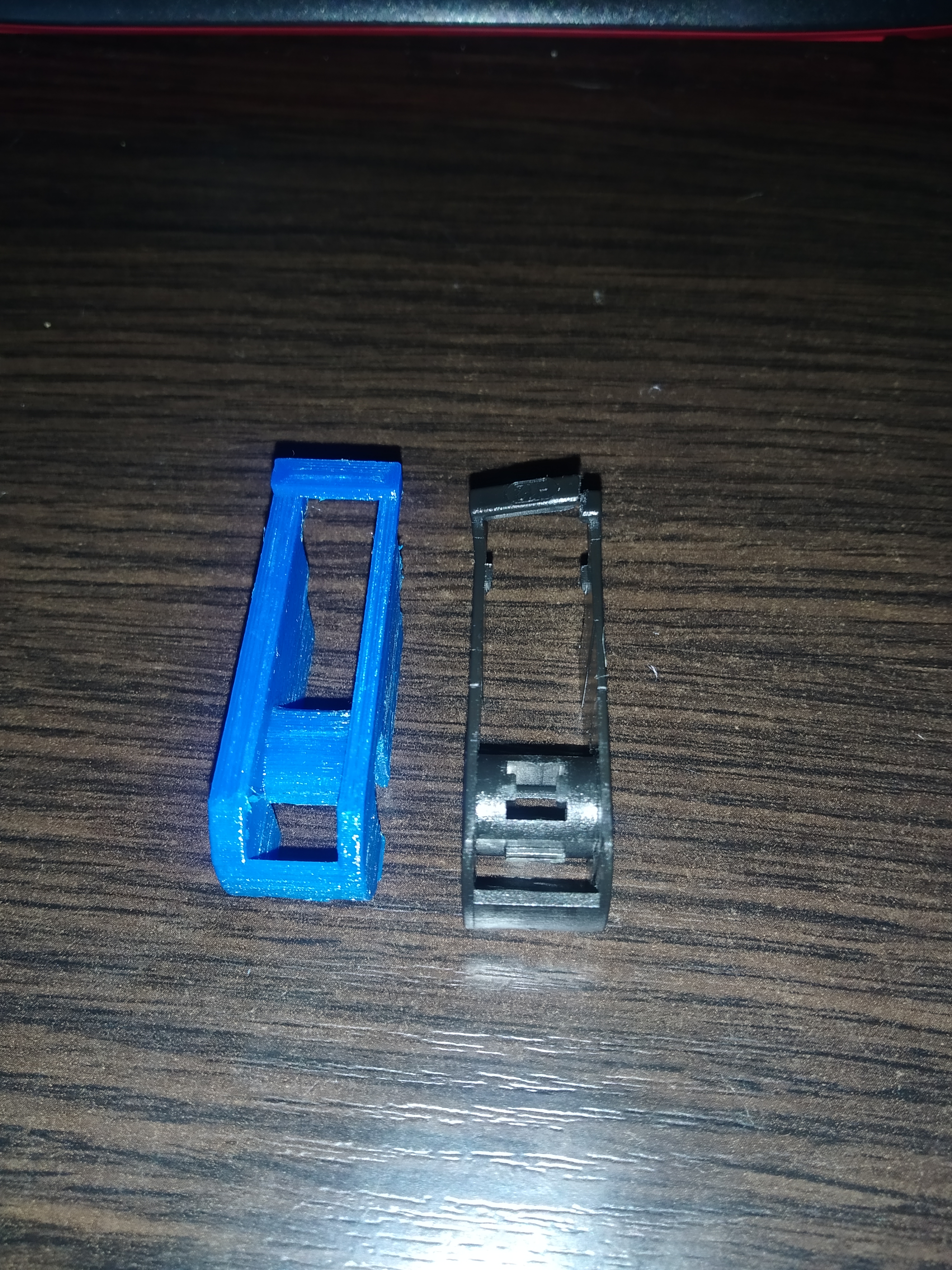 geniş bir lastik ve dar bir silecek için ön cam silecekleri (silecekler) için adaptör (Plastik Aparattır!!!)
