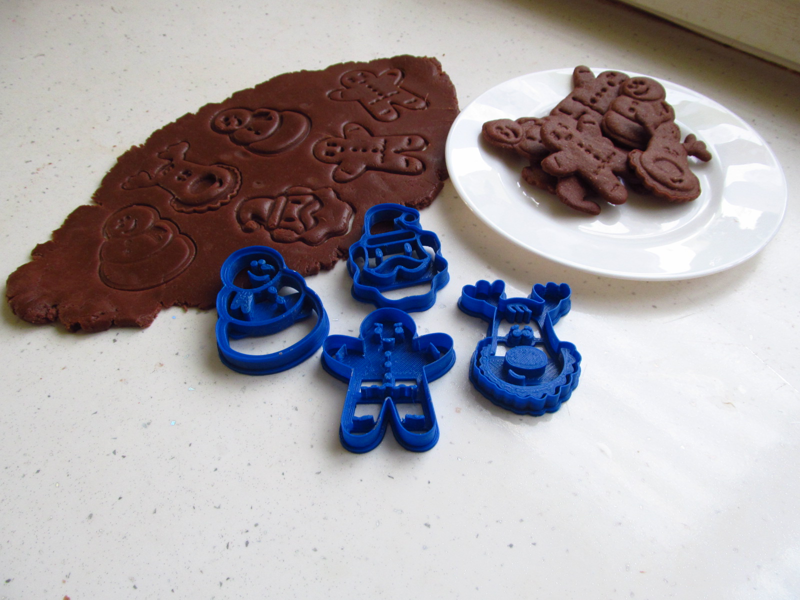 Çerezleri kesmek için Yılbaşı Kiti. (Plastik Aparattır!!!)