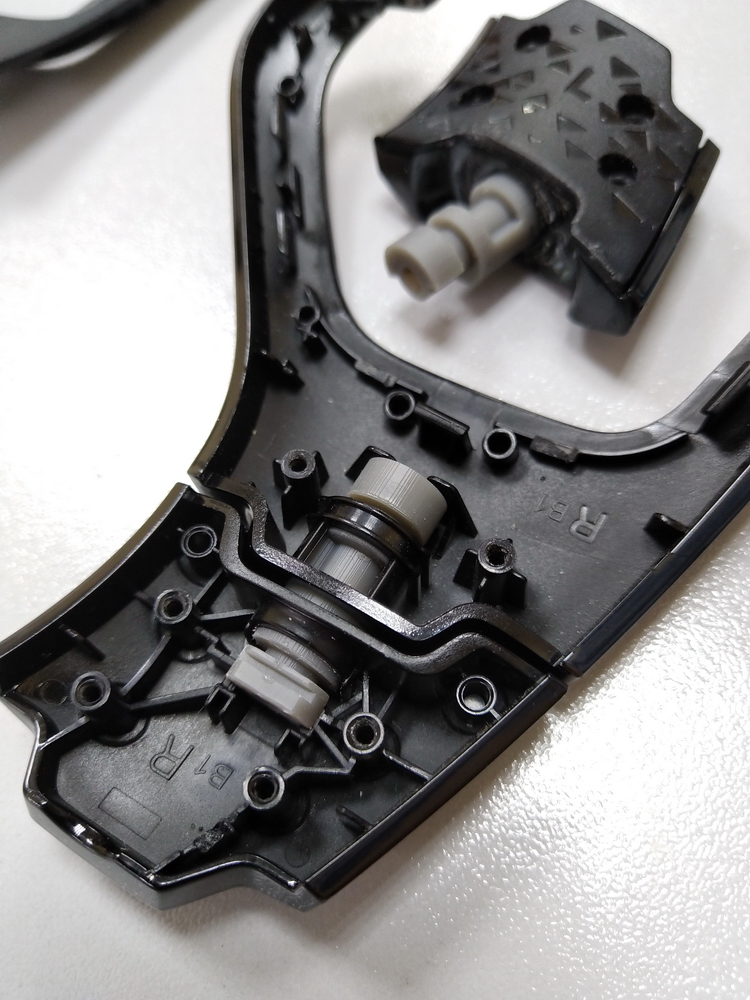 Logitech G Serisi Kulaklık (Plastik Aparattır!!!)